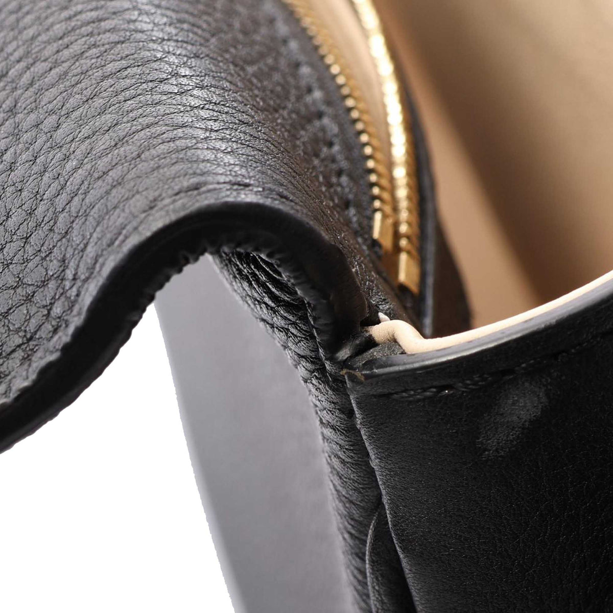 Louis Vuitton Calfskin LV Pont Neuf Soft MM — Black