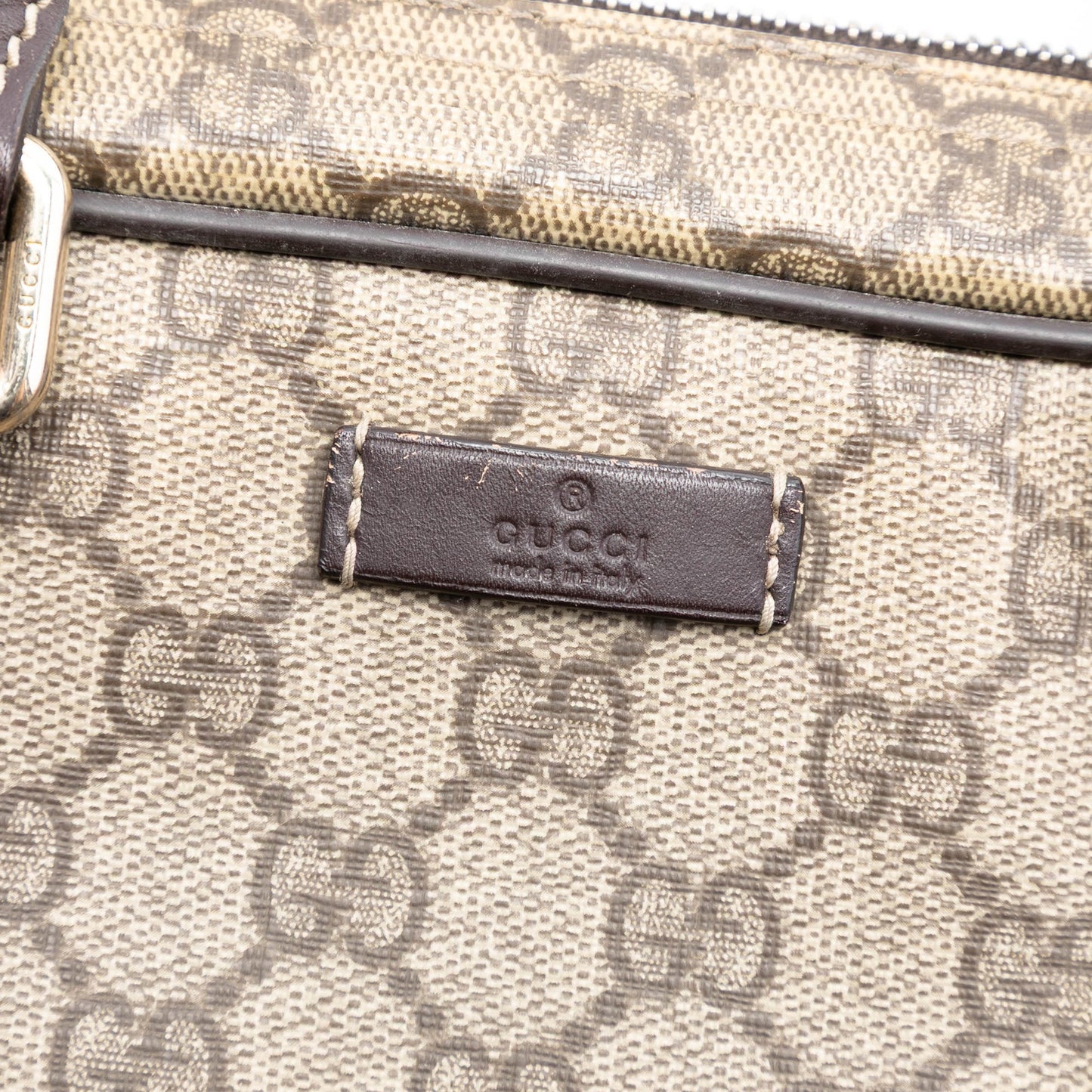 Gucci GG Supreme Business Bag