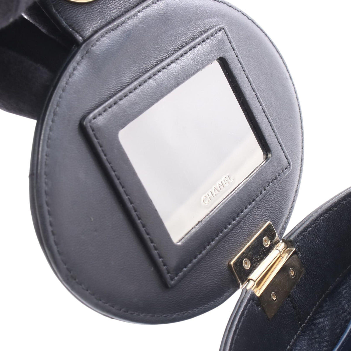 Chanel CC Lambskin Elegant Chain Vanity Case — Black