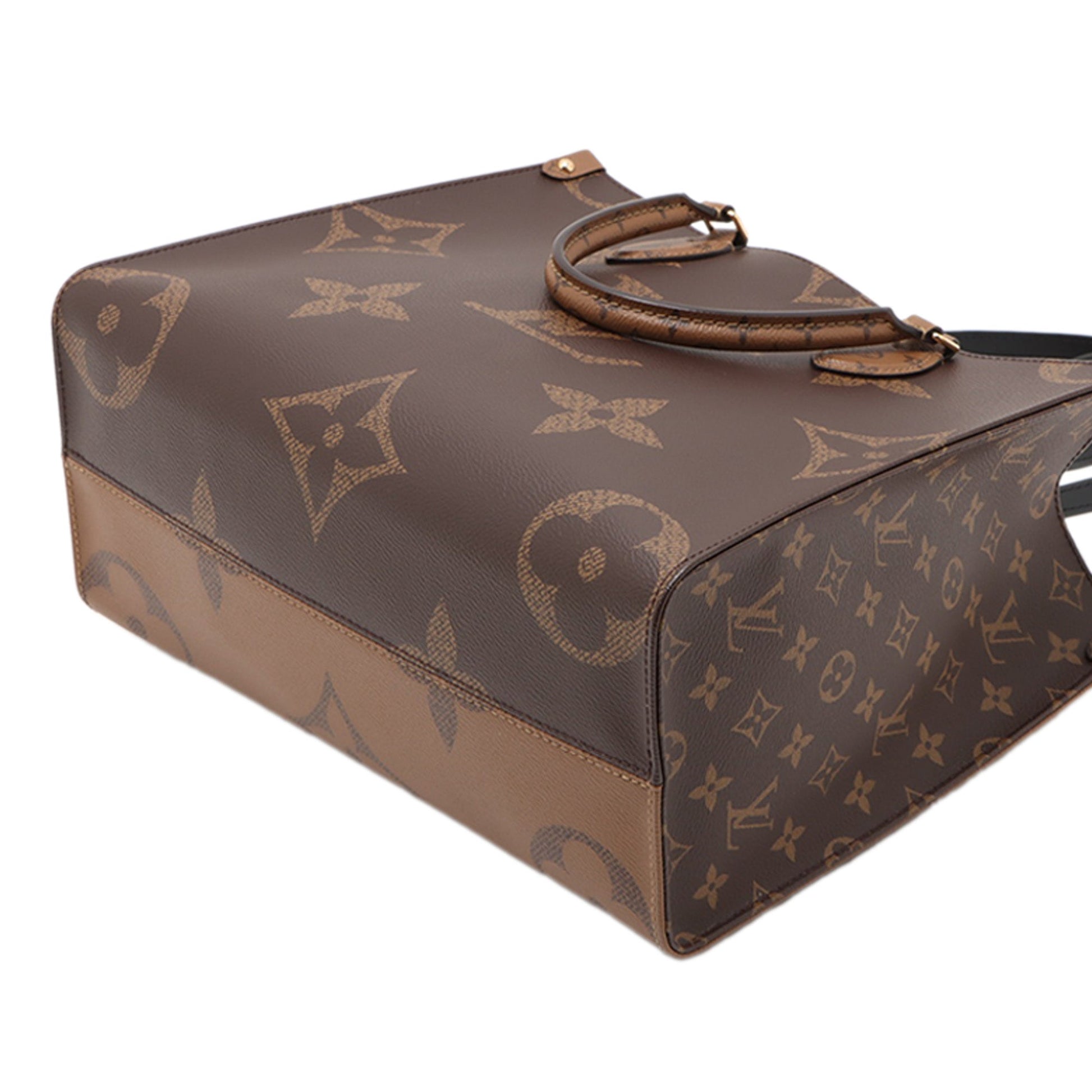 Louis Vuitton Monogram Reverse Giant OnTheGo GM