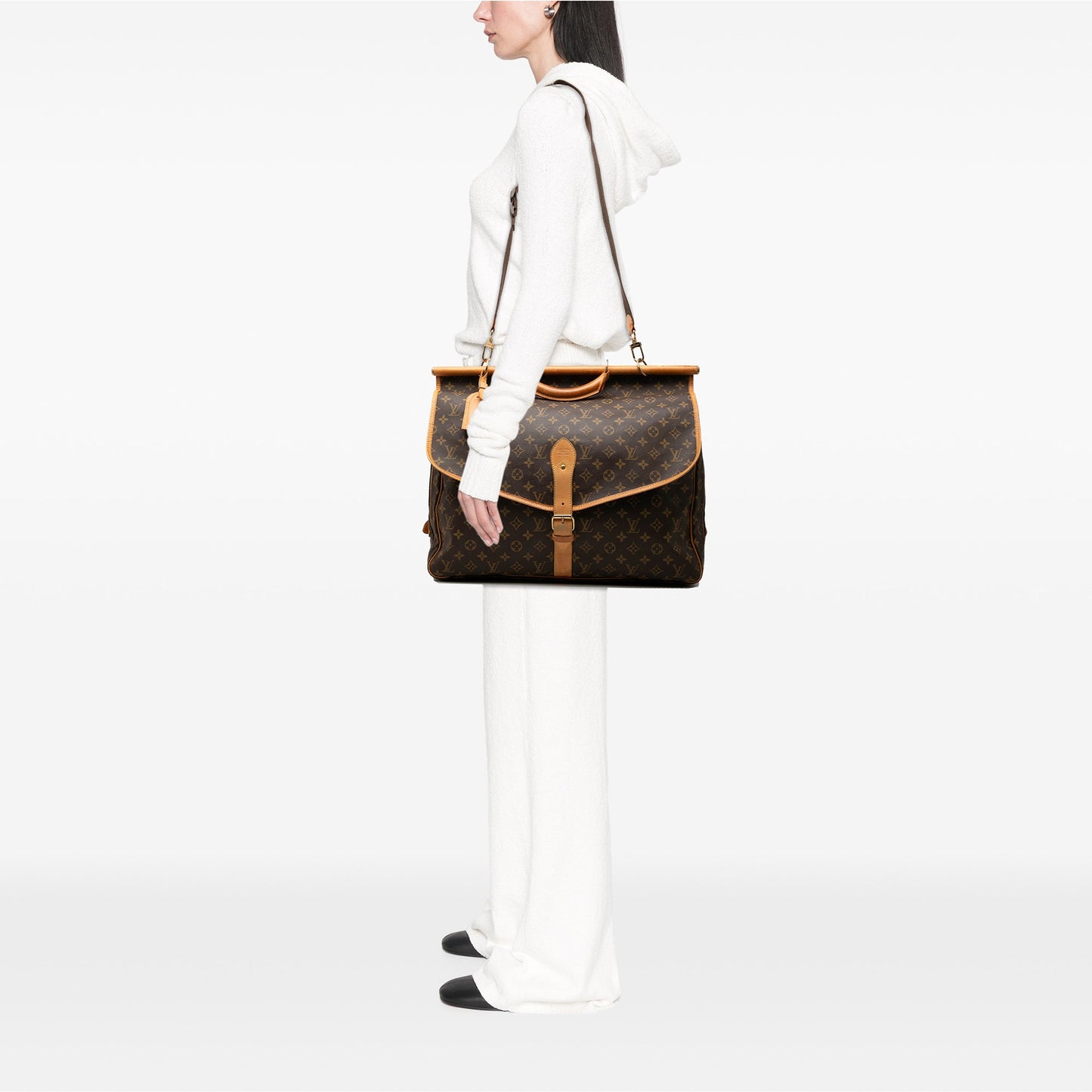 Louis Vuitton Monogram Sac Chasse Hunting Bag