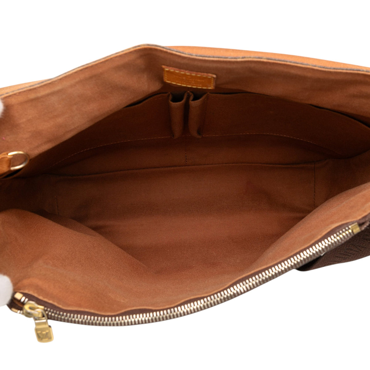 Louis Vuitton Monogram Beaubourg Messenger MM