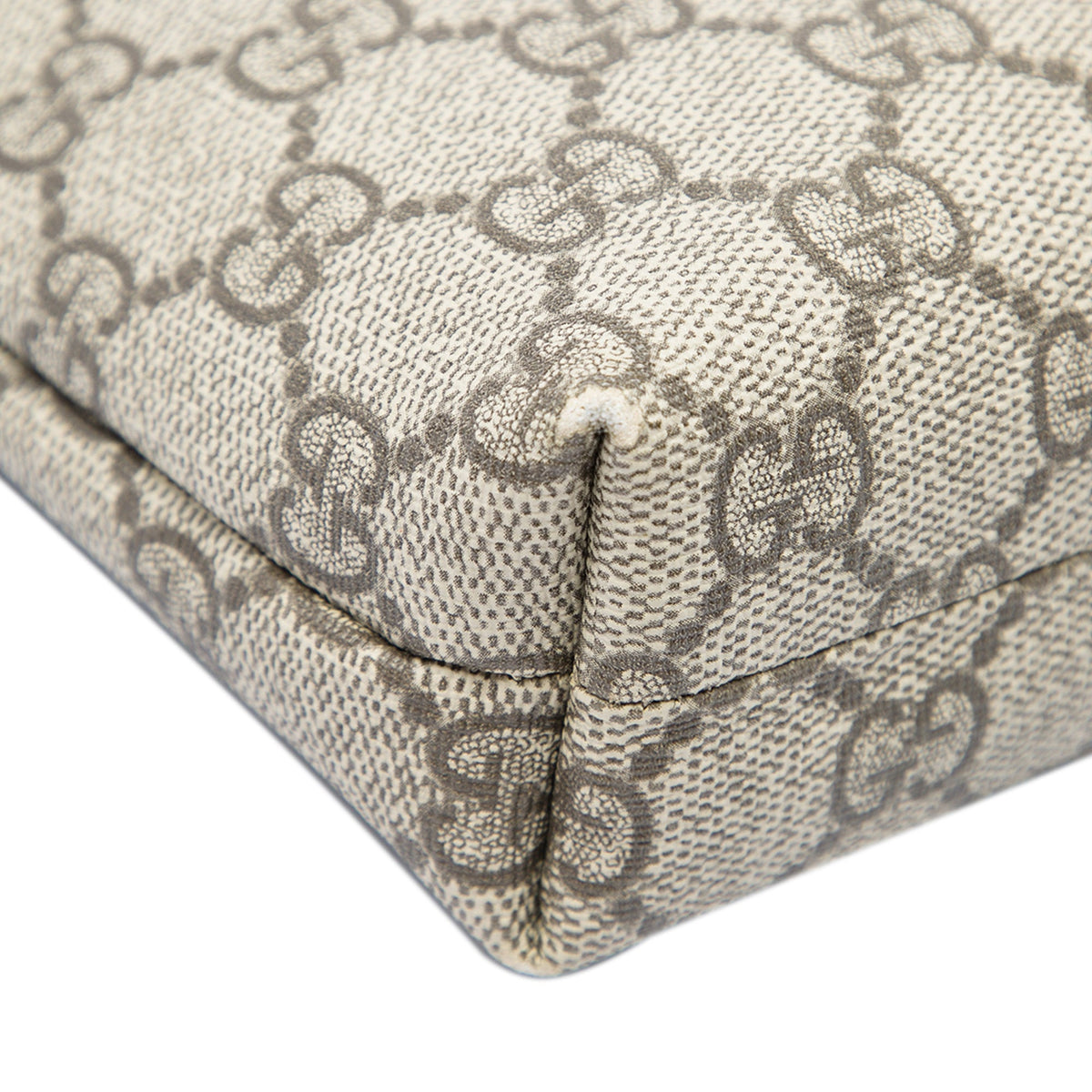 Gucci GG Supreme Crossbody — Beige