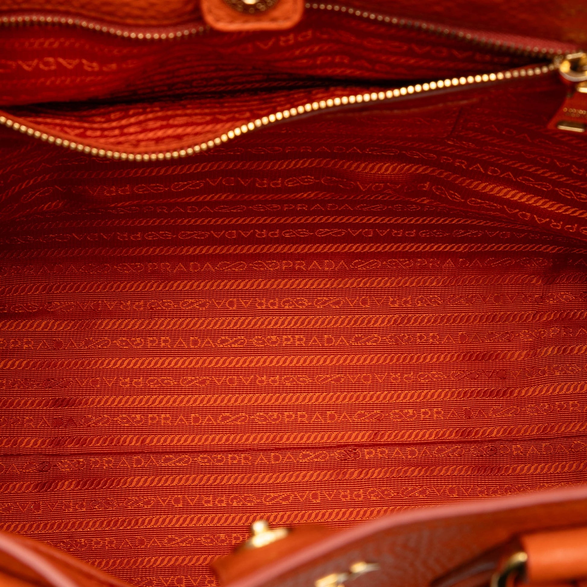 Prada Vitello Daino Open Convertible Tote