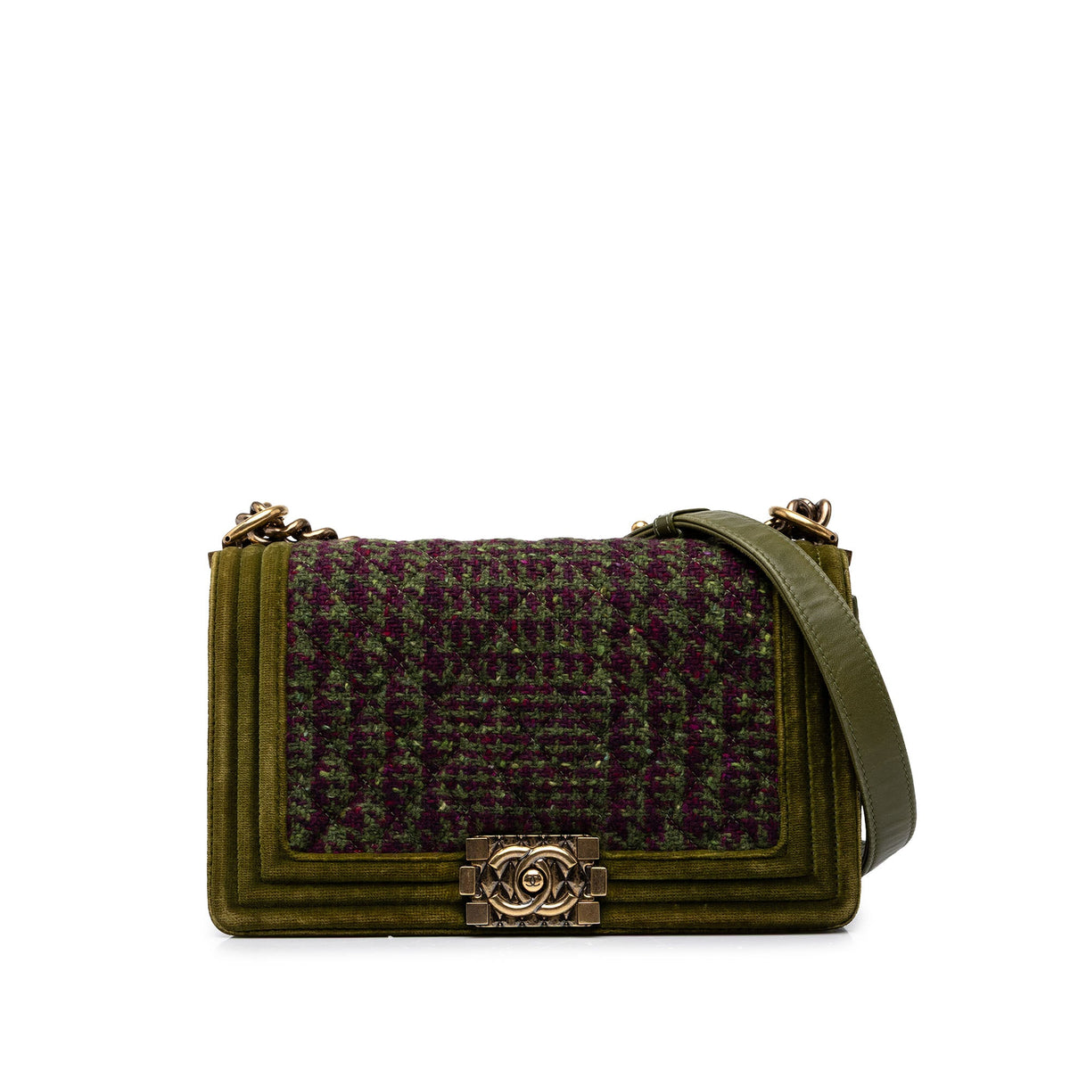 Chanel Old Medium Tweed and Velvet Boy Flap — Green