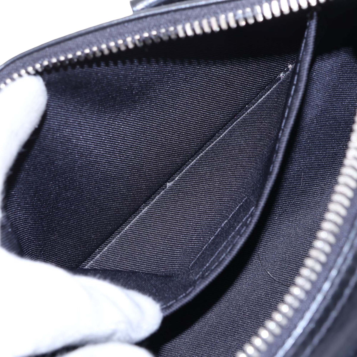 Louis Vuitton Glossy Calfskin Keepall Cargo Bandouliere 25