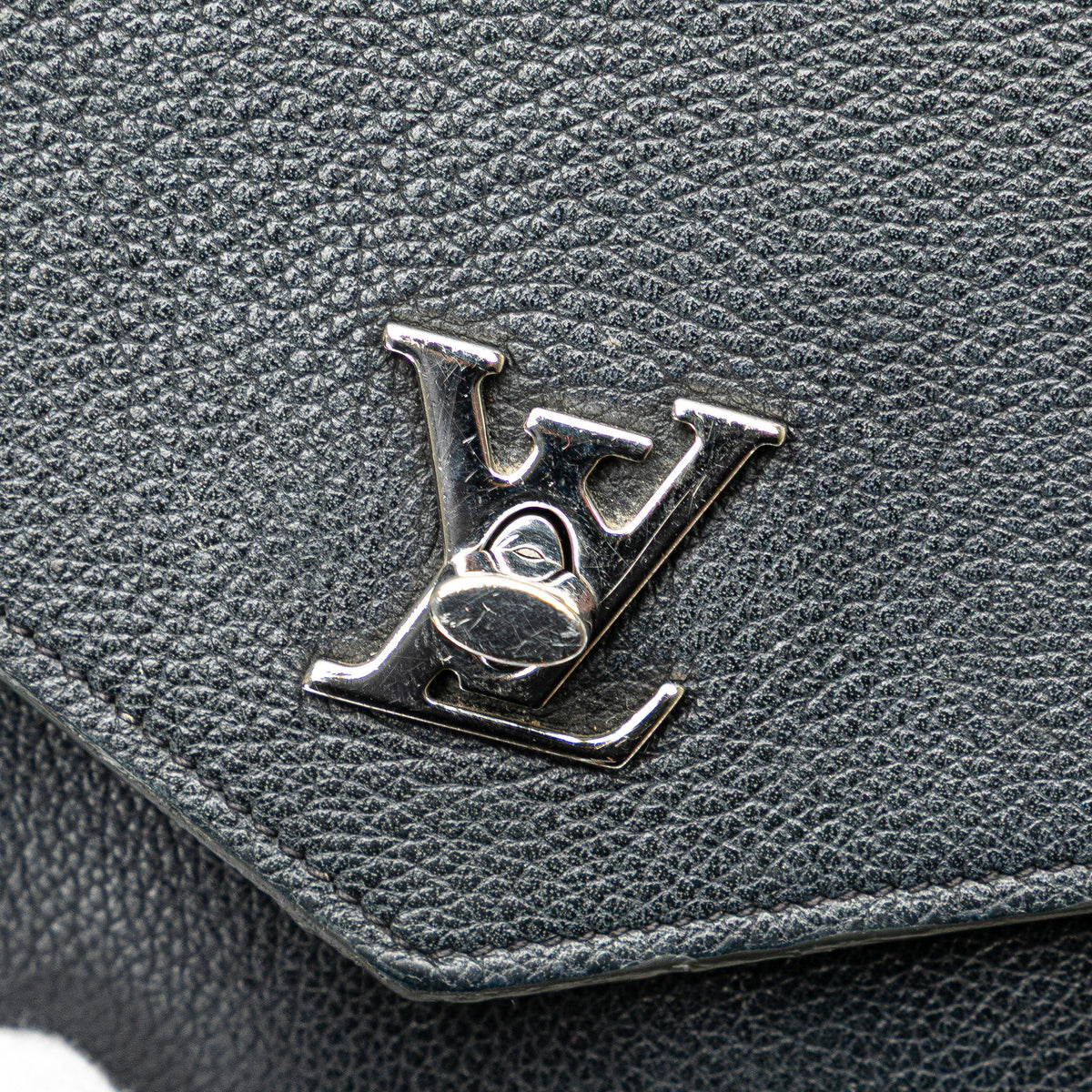 Louis Vuitton MyLockMe Chain Pochette