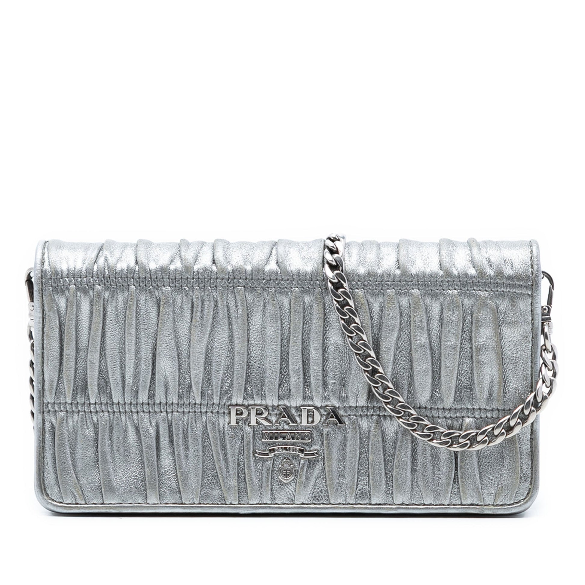 Metallic Nappa Gaufre Wallet On Chain