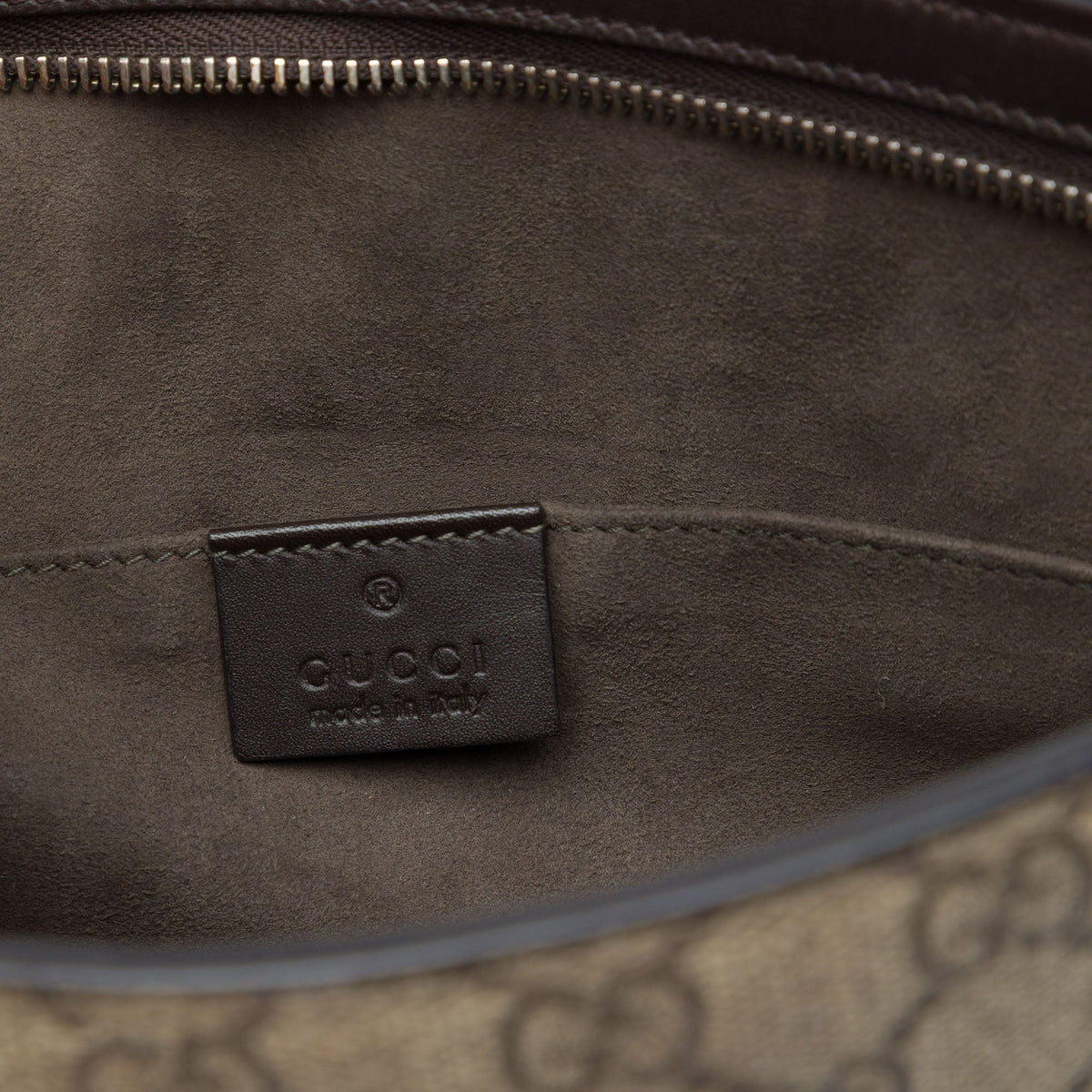 Gucci GG Supreme Web Clutch — Beige