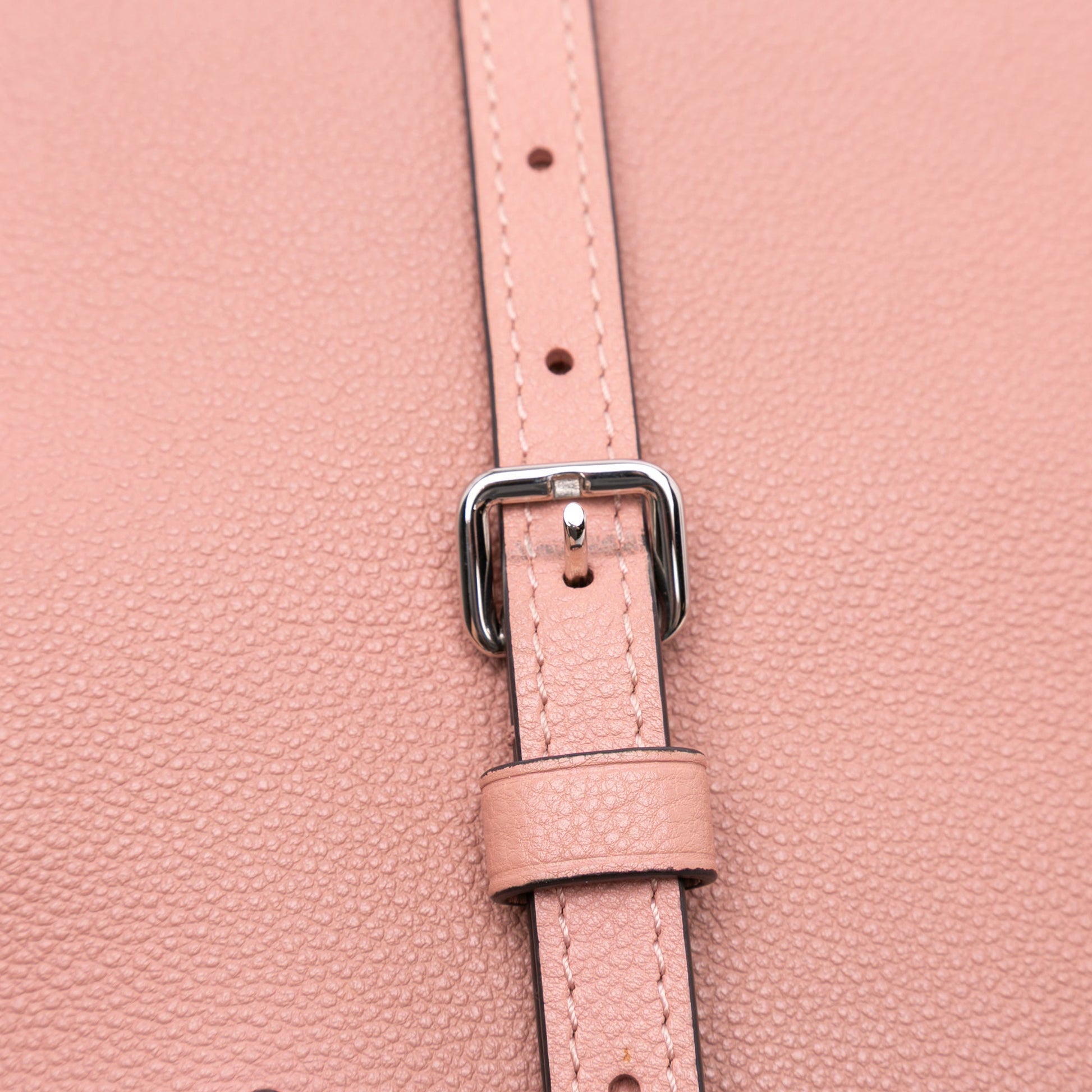 Louis Vuitton Taurillon Soft Lockit MM
