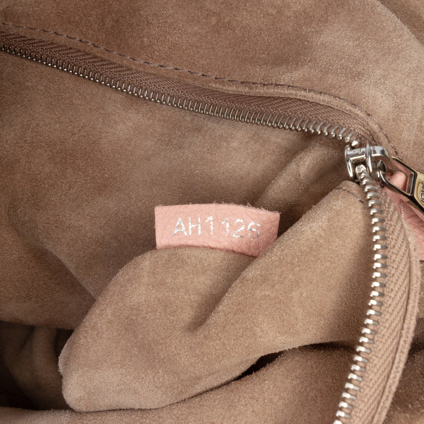 Louis Vuitton Taurillon Soft Lockit MM