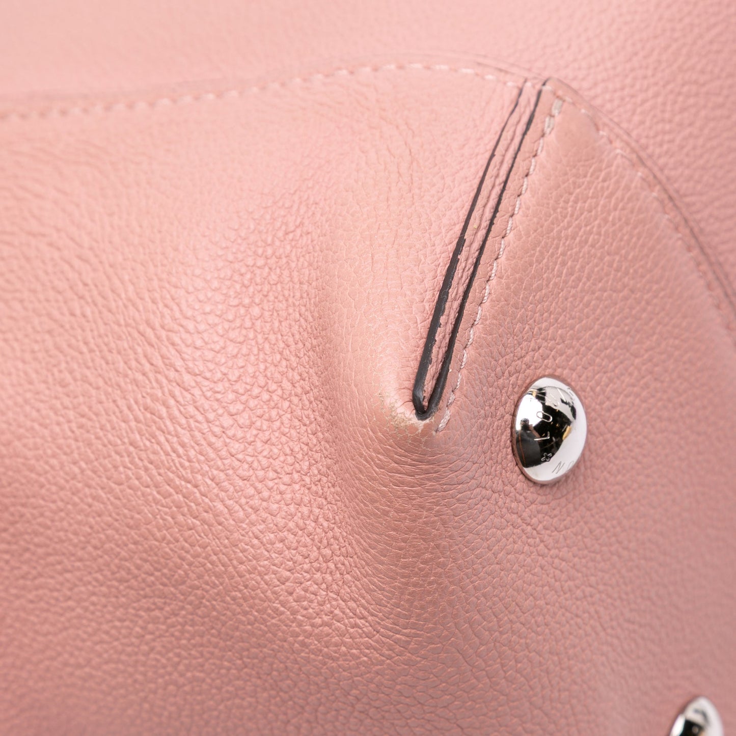 Louis Vuitton Taurillon Soft Lockit MM