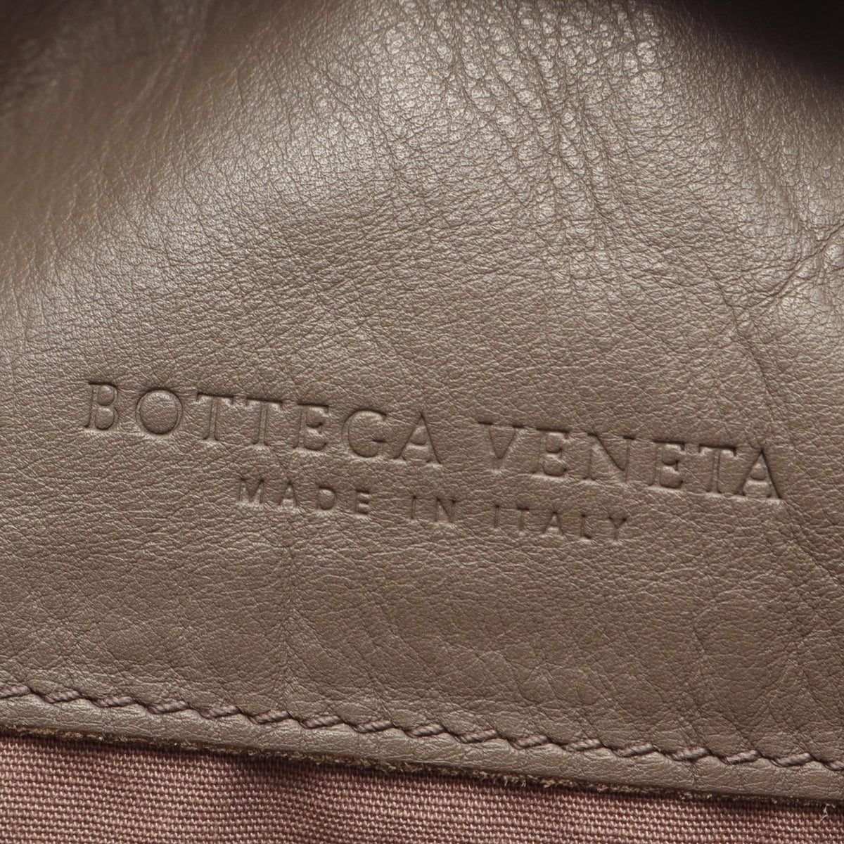 Bottega Veneta Nappa Intrecciato Crossbody — Beige