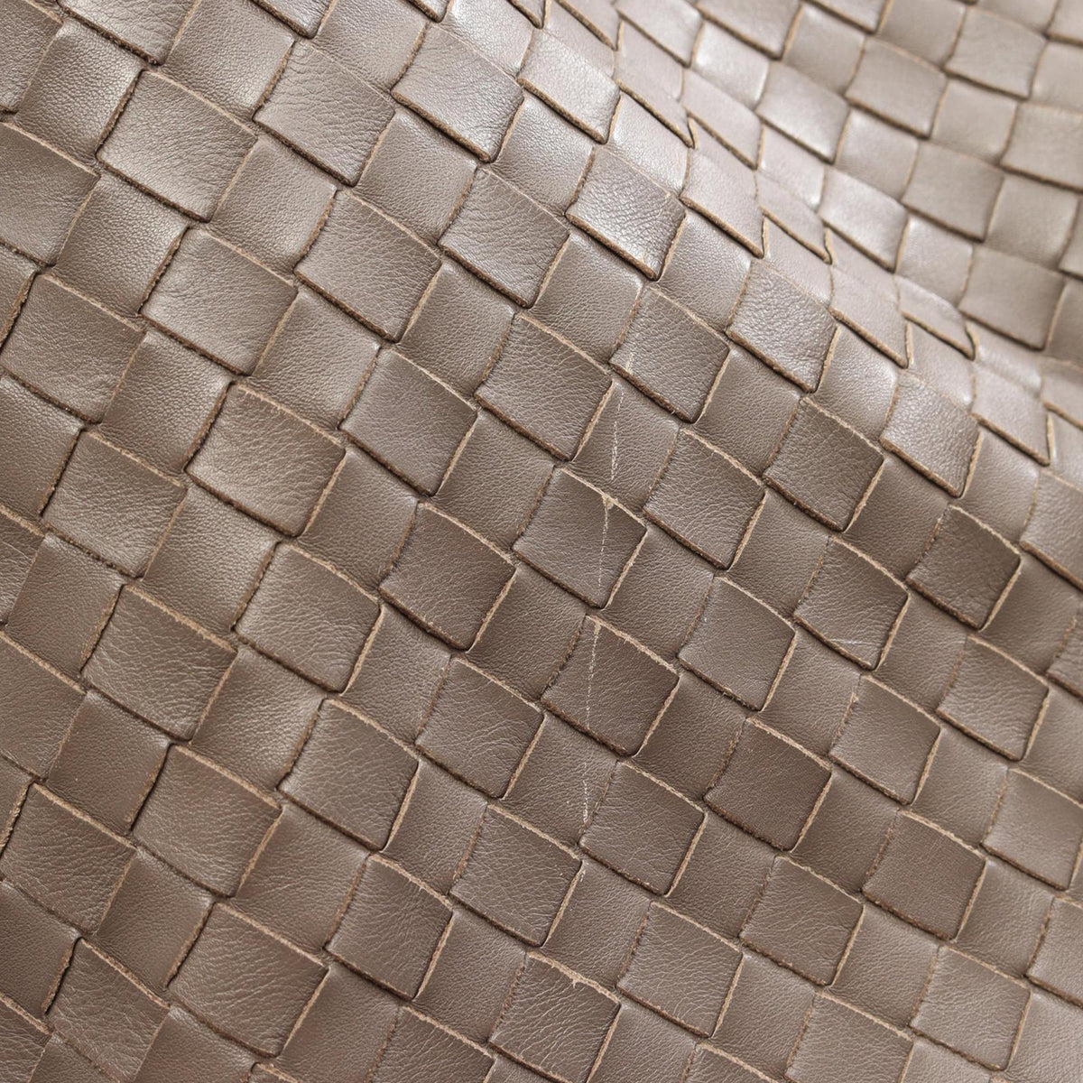 Bottega Veneta Nappa Intrecciato Crossbody — Beige