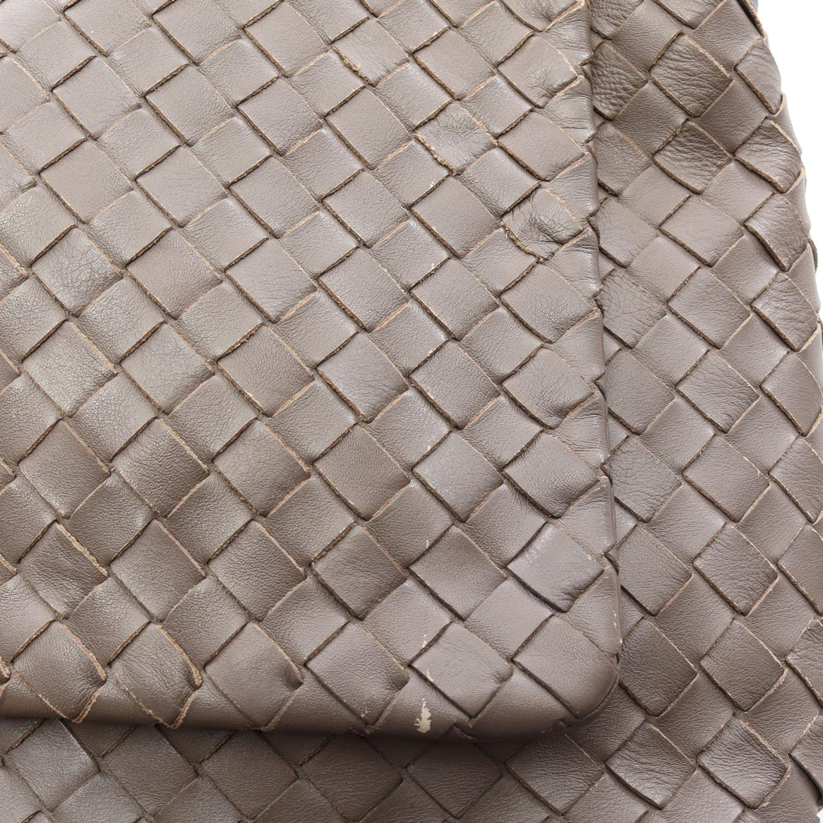 Bottega Veneta Nappa Intrecciato Crossbody — Beige