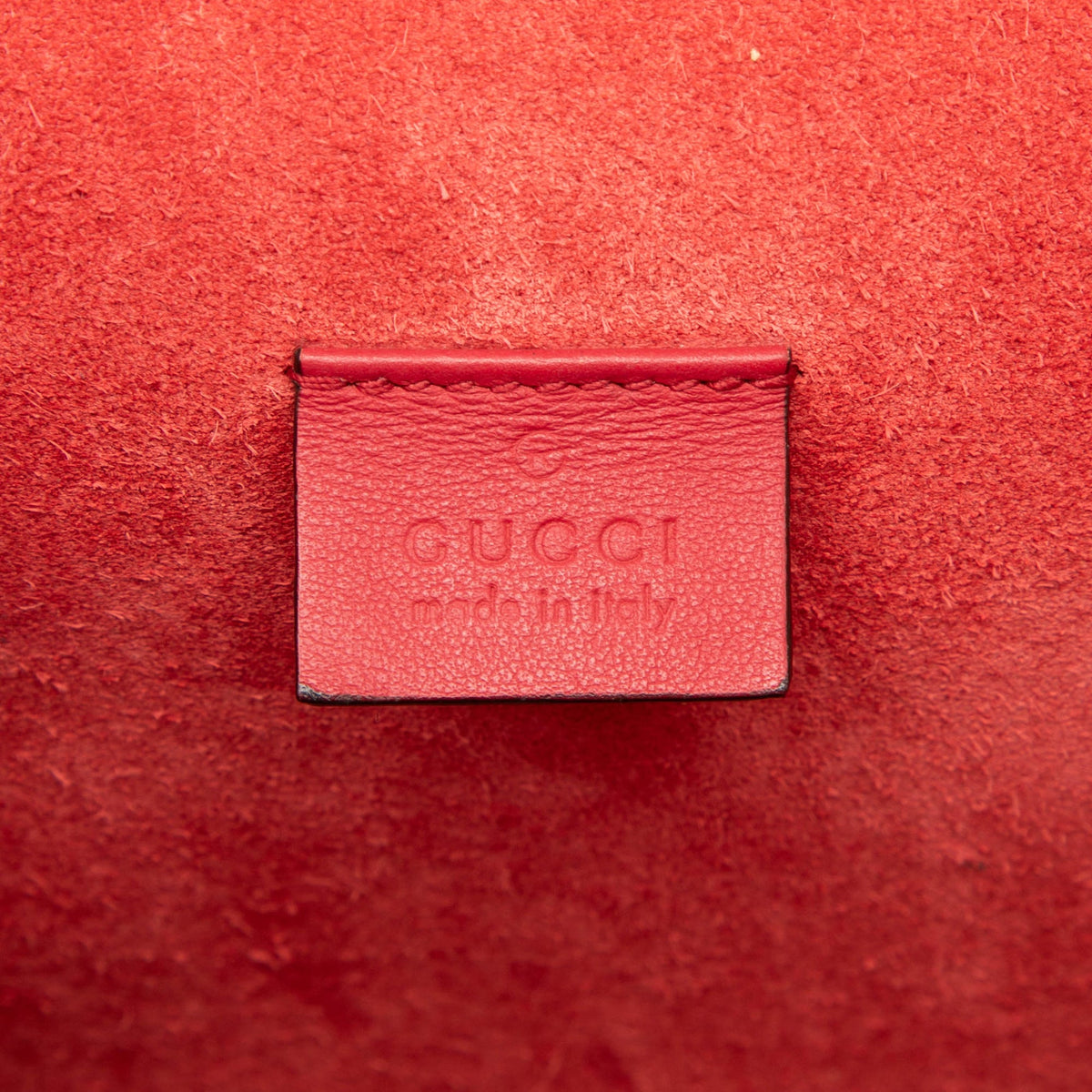 Gucci Medium GG Supreme Dionysus Shoulder Bag — Beige
