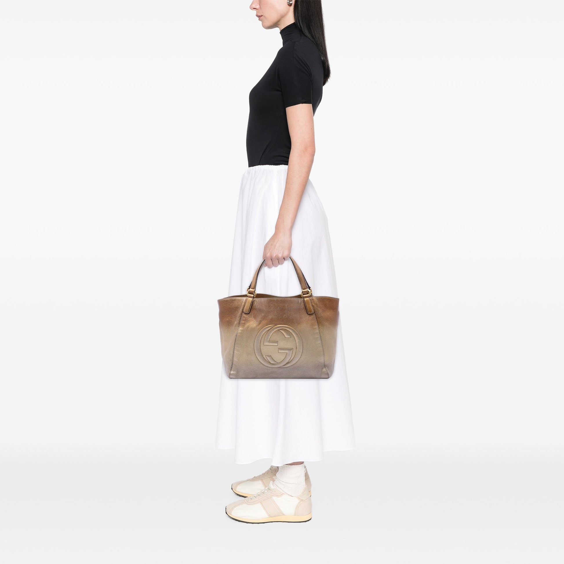 Gucci Medium Ombre Pebbled Calfskin Soho Cellarius Tote