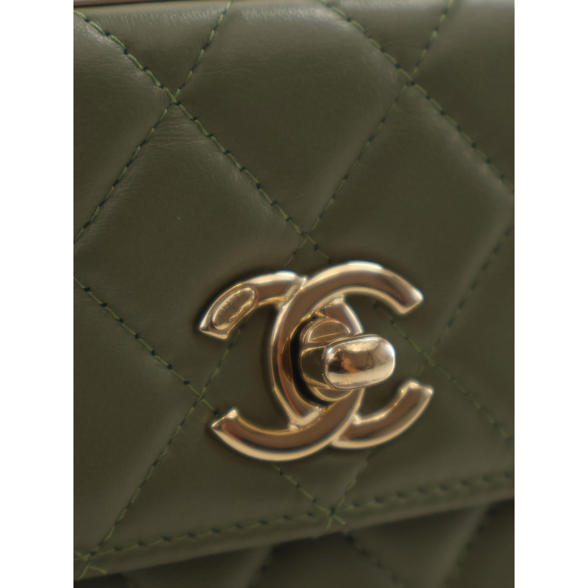 Chanel Mini Quilted Lambskin Trendy CC Card Holder on Chain — Green