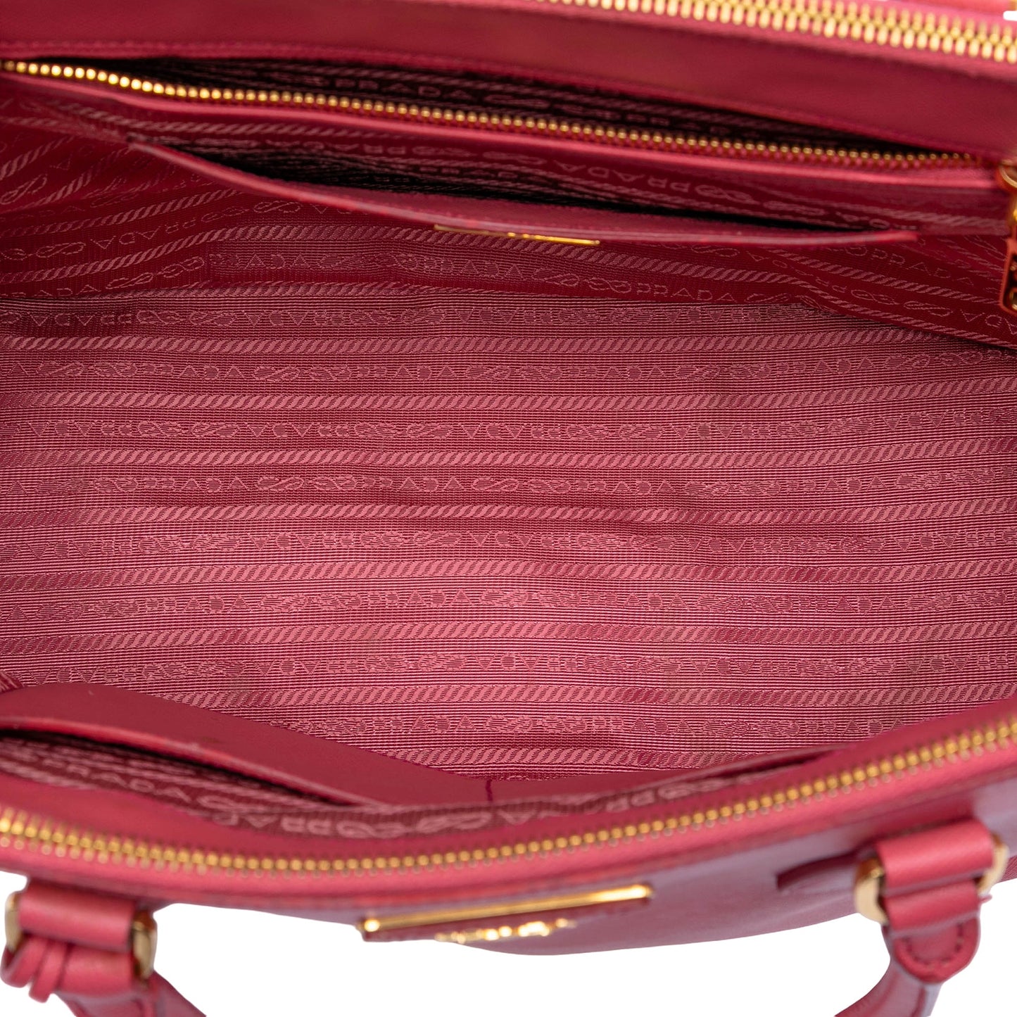 Medium Saffiano Lux Galleria Double Zip Tote