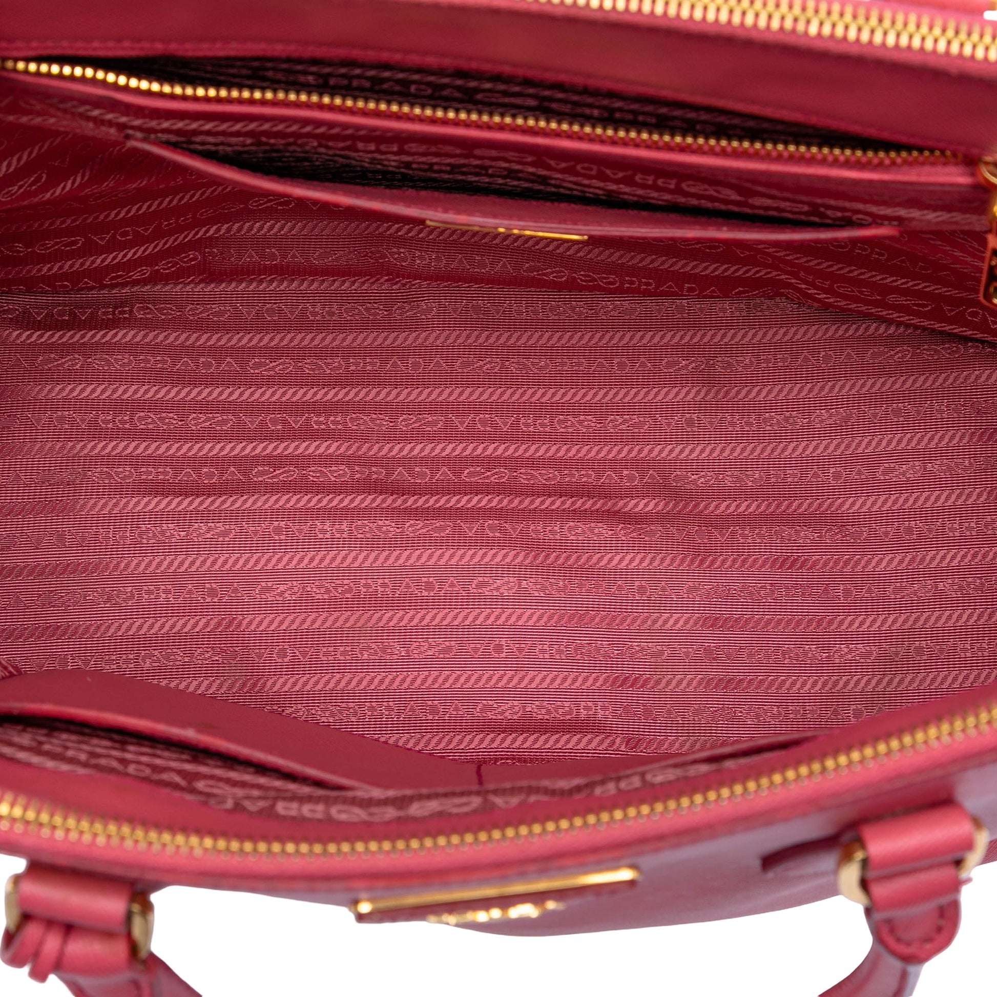 Medium Saffiano Lux Galleria Double Zip Tote