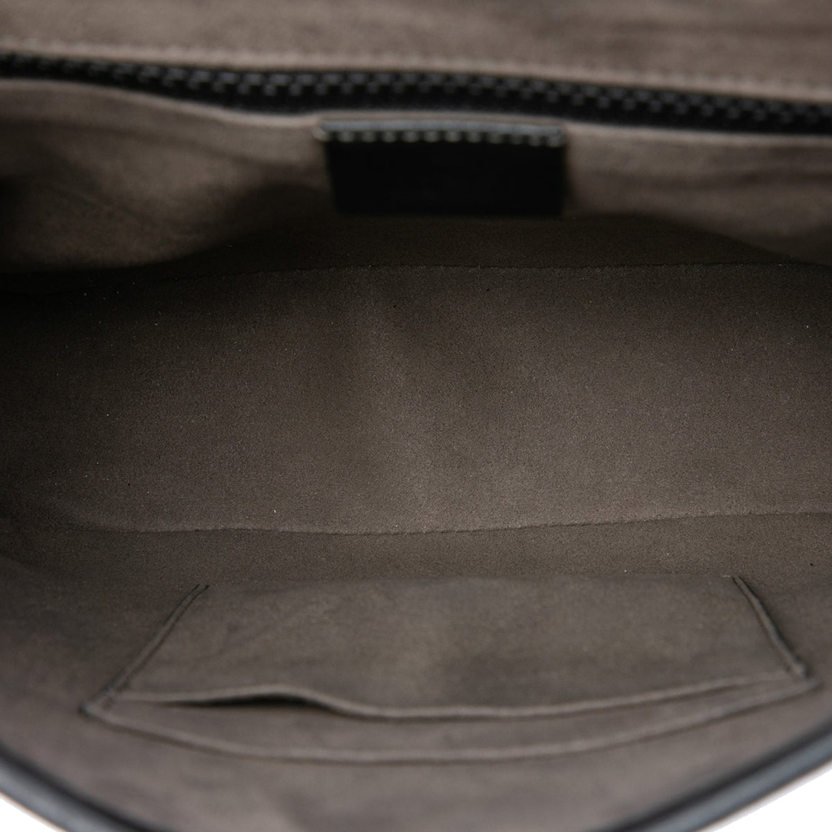 Gucci GG Supreme Flap Messenger Bag