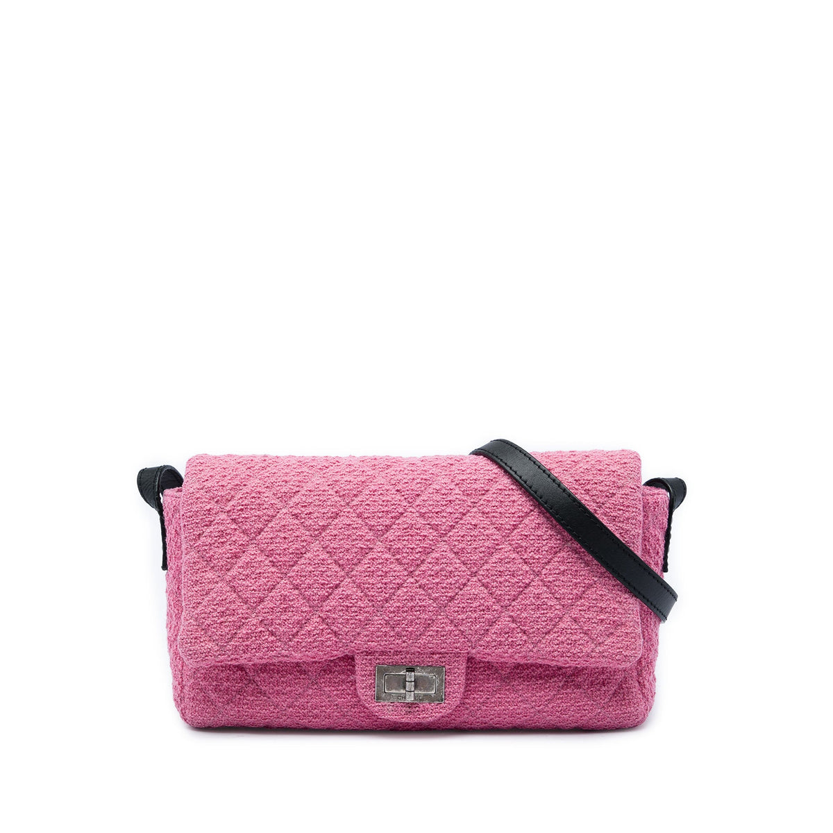 Chanel Jumbo Quilted Tweed Reissue 2.55 Easy Messenger Flap — Pink