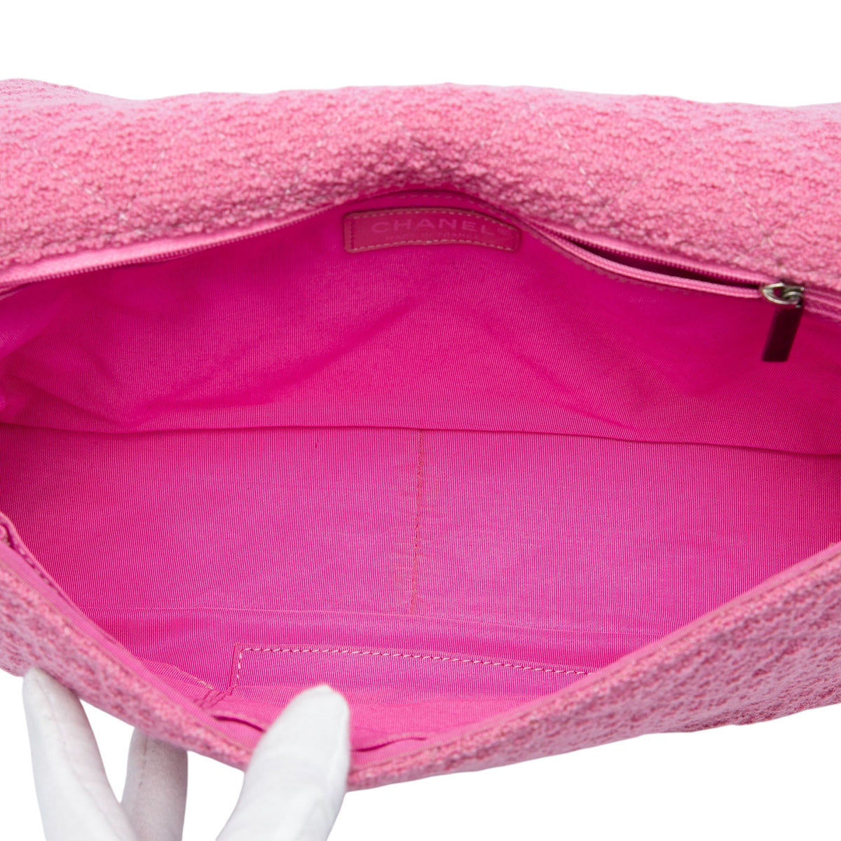 Chanel Jumbo Quilted Tweed Reissue 2.55 Easy Messenger Flap — Pink
