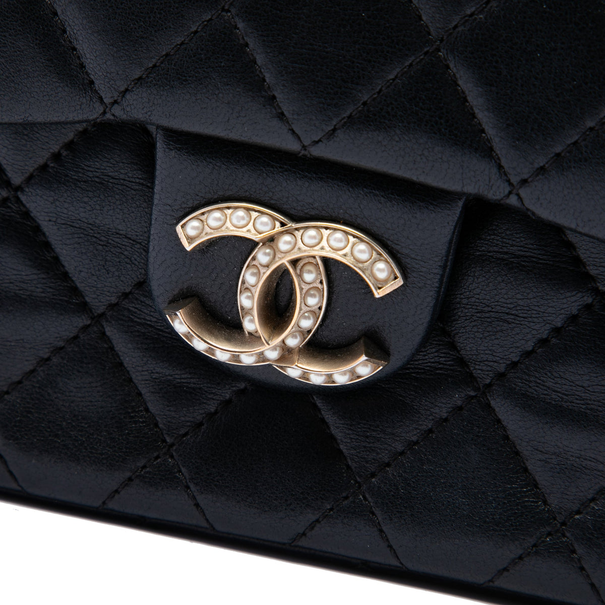 Chanel Medium Quilted Lambskin Westminster Pearl Flap — Black