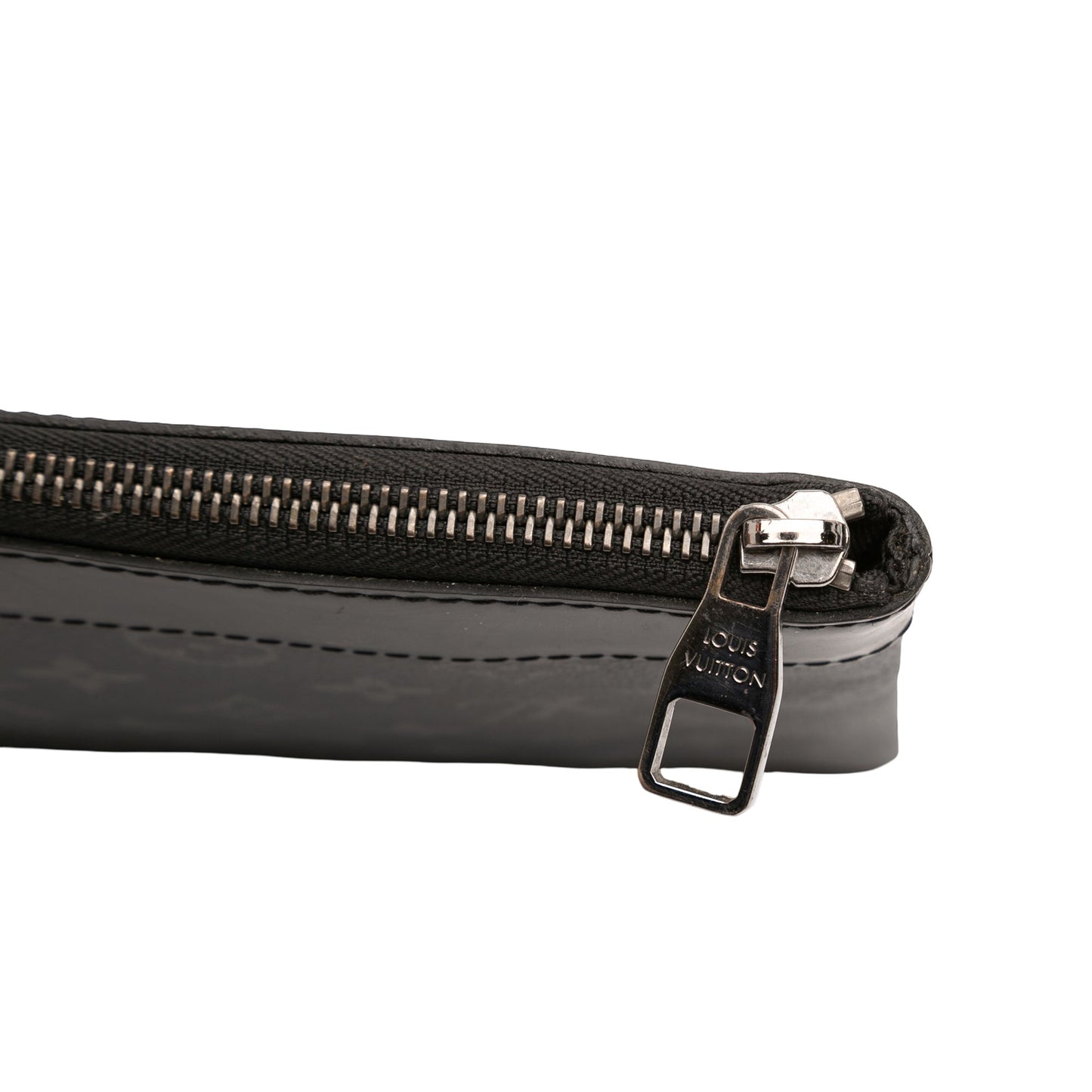 Louis Vuitton Monogram Eclipse Discovery Pochette GM