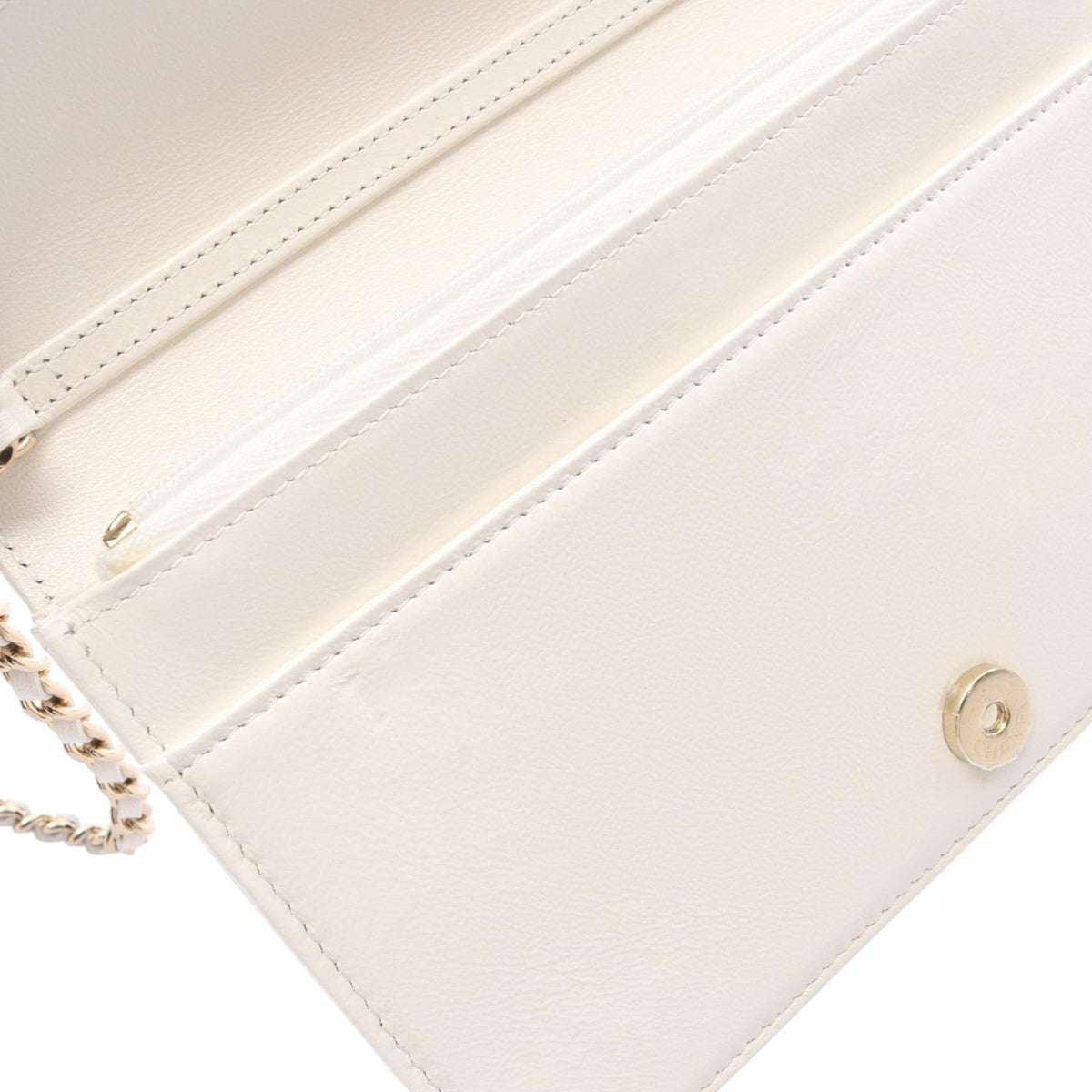 Chanel Quilted Shiny Lambskin 31 Wallet On Chain