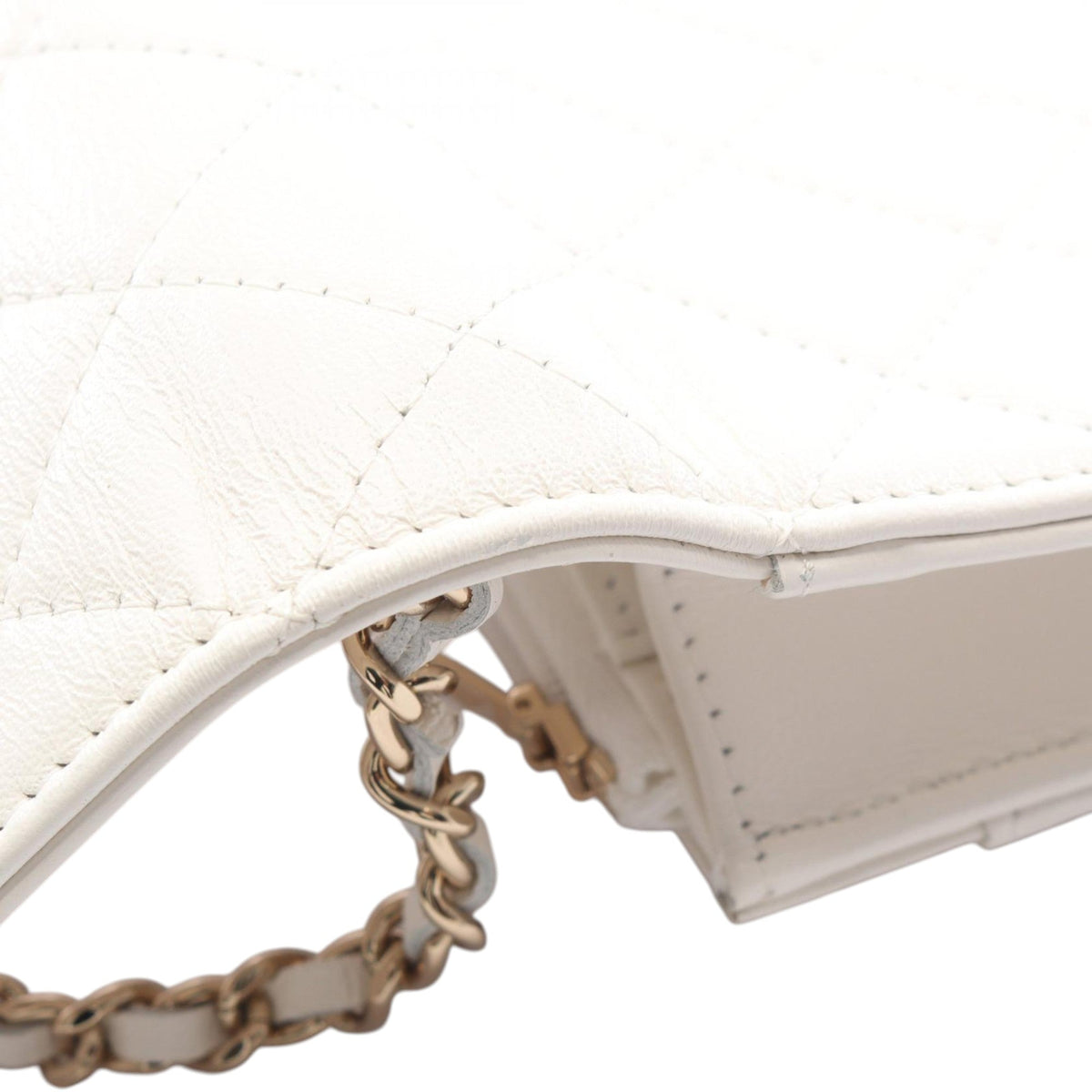 Chanel Quilted Shiny Lambskin 31 Wallet On Chain