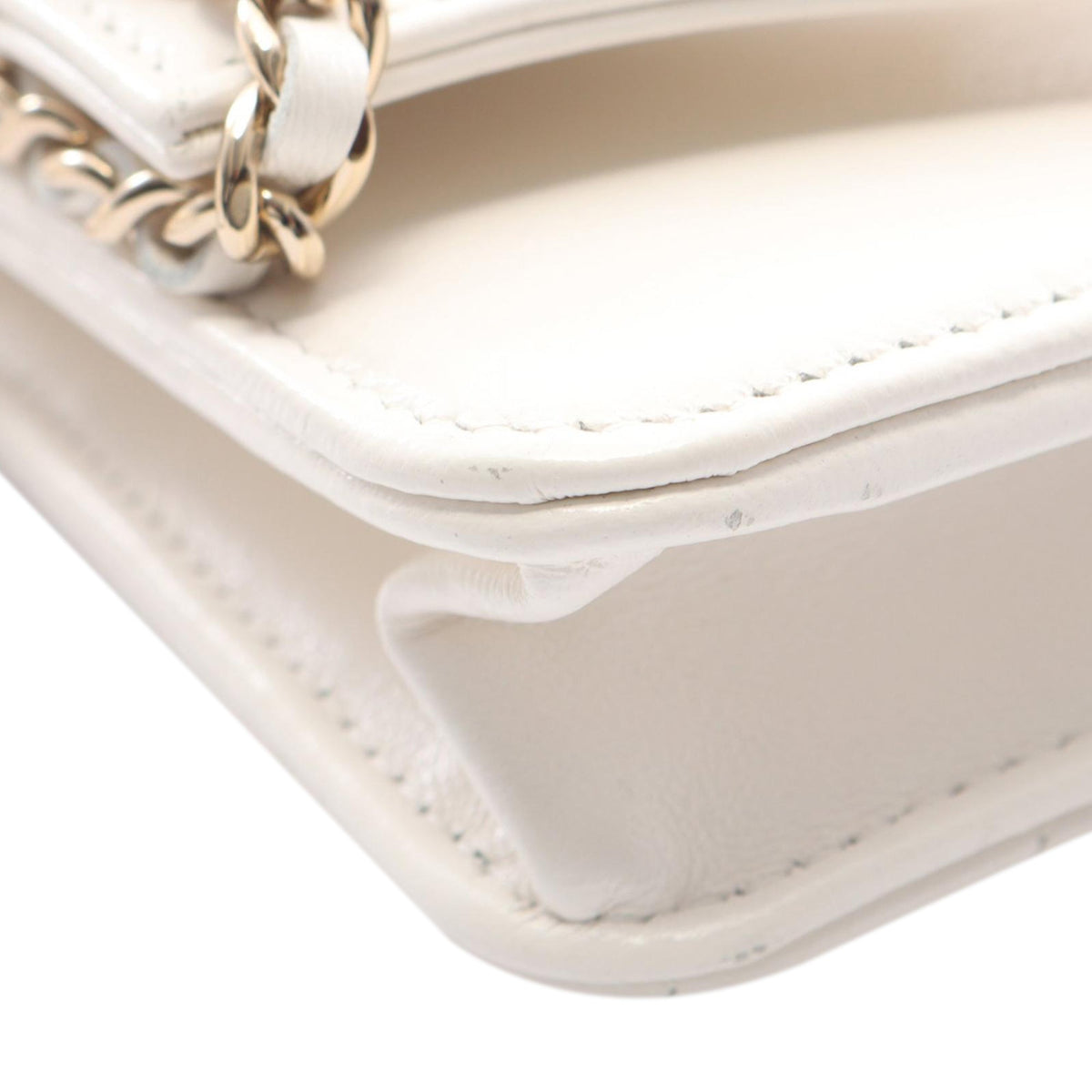 Chanel Quilted Shiny Lambskin 31 Wallet On Chain