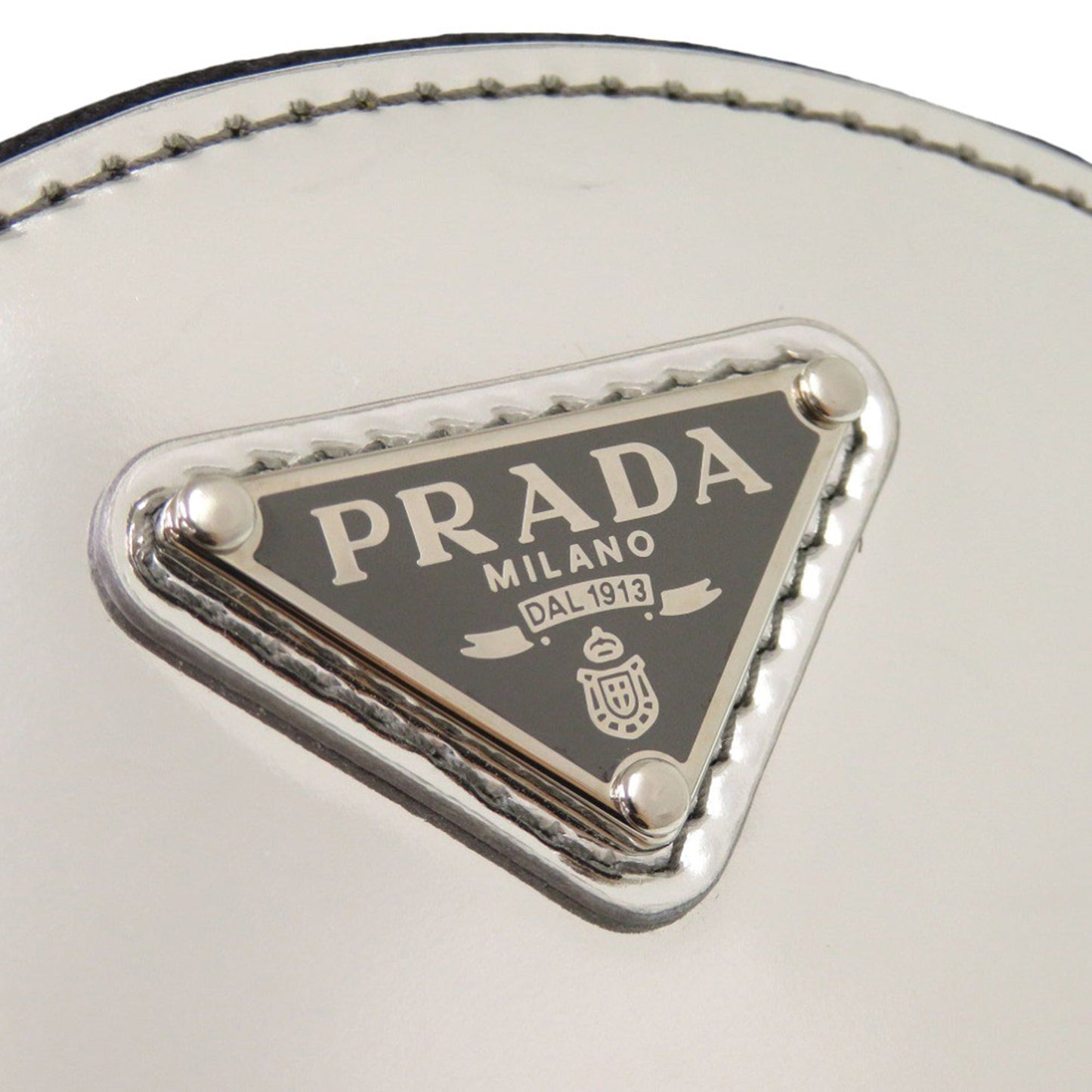 Spazzolato Round Chain Coin Crossbody