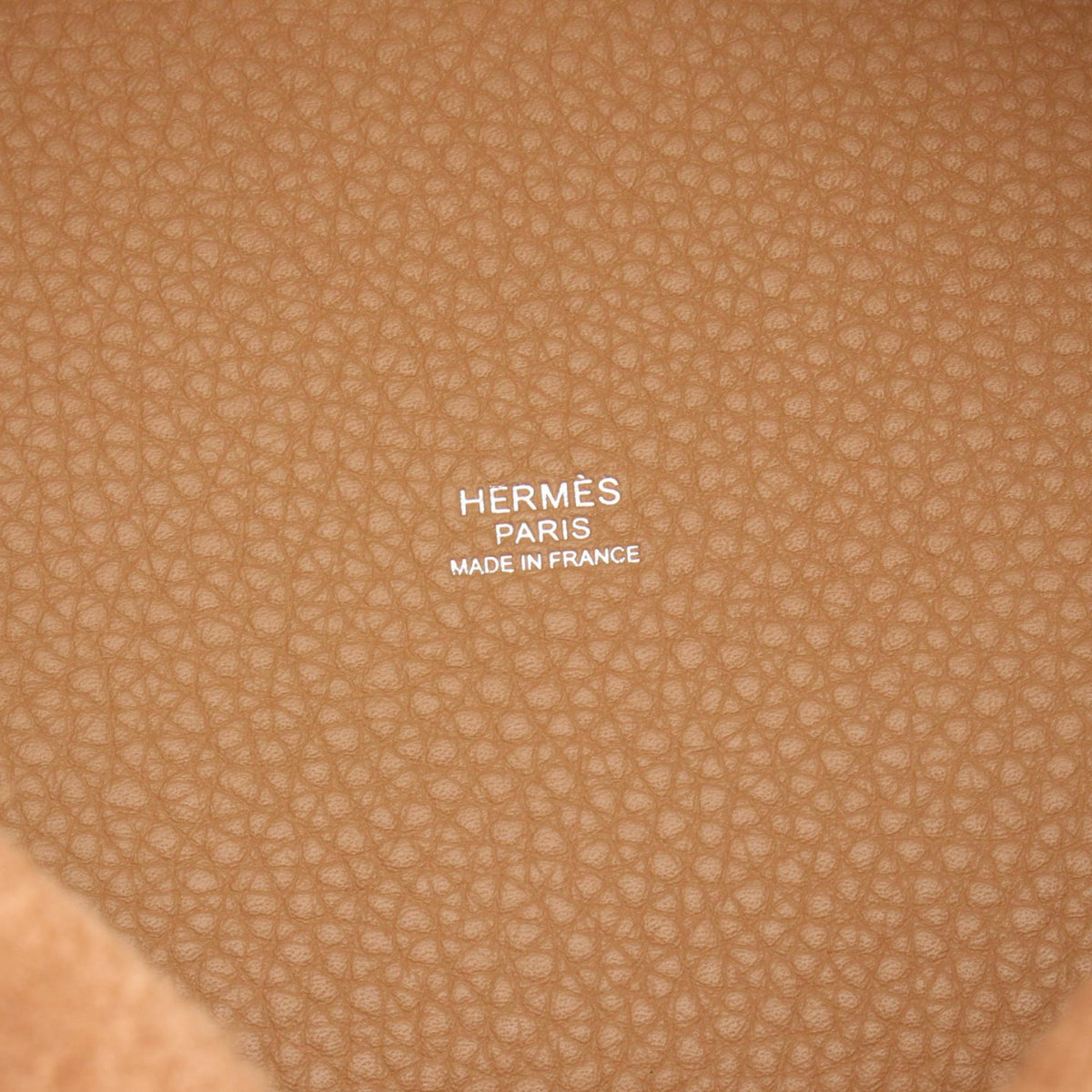 Hermès Clemence Picotin Lock 18 — Beige
