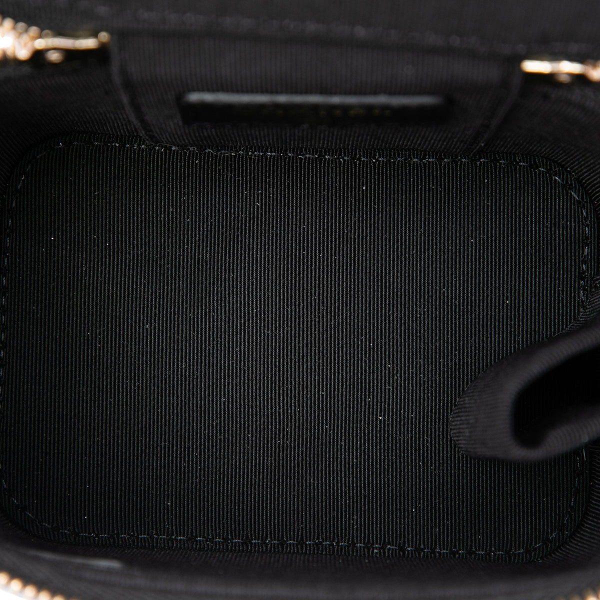Chanel Mini Quilted Caviar Pearl On Top Vanity Case With Chain — Black