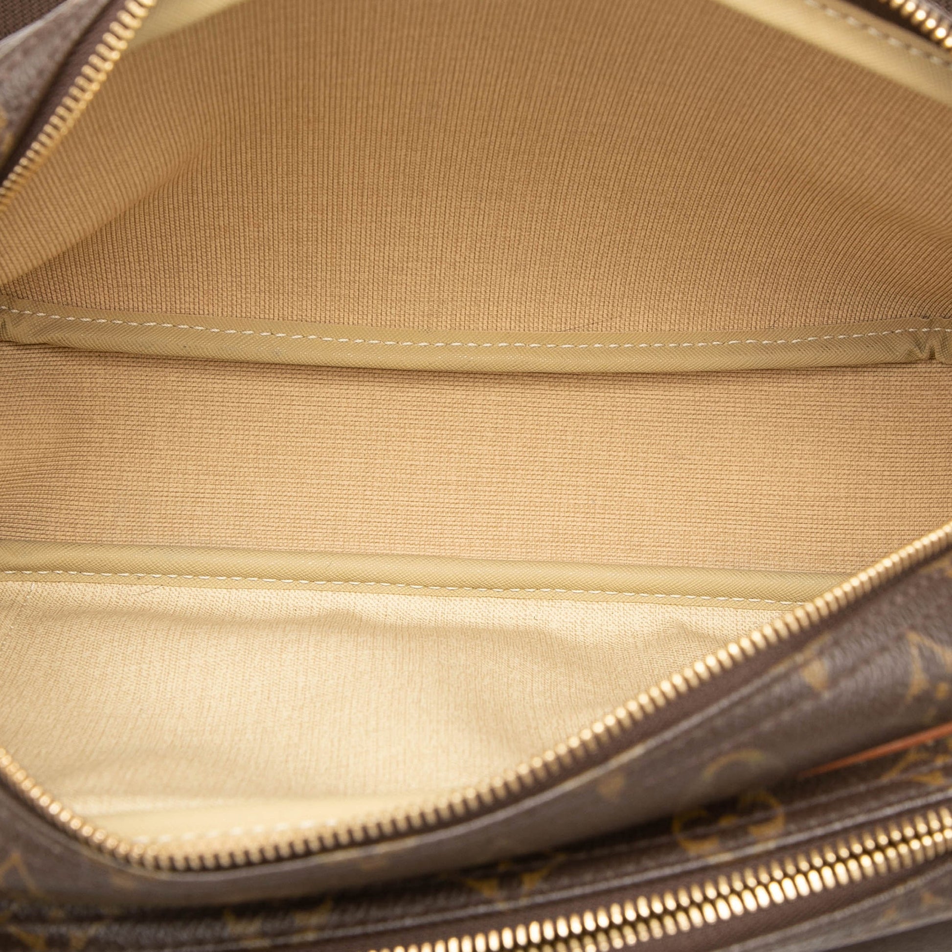 Louis Vuitton Monogram Reporter PM