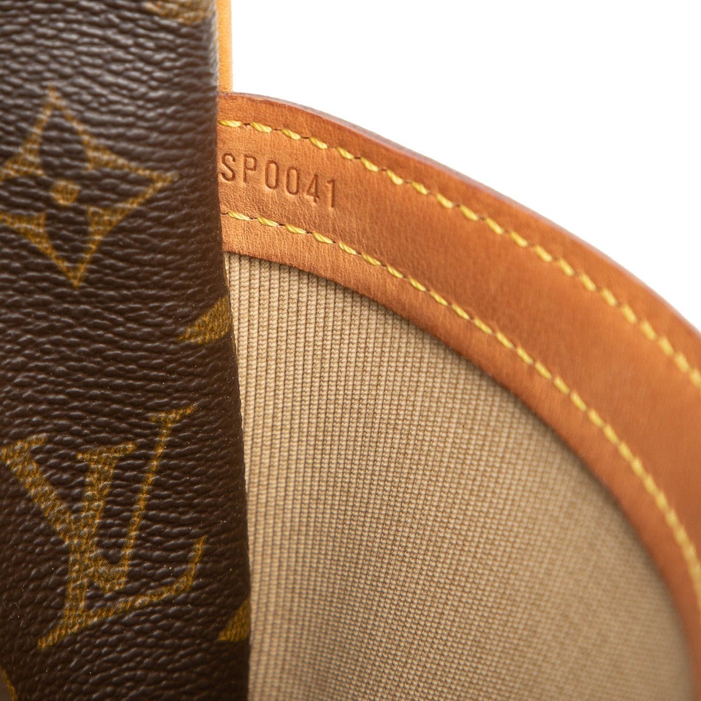Louis Vuitton Monogram Reporter PM
