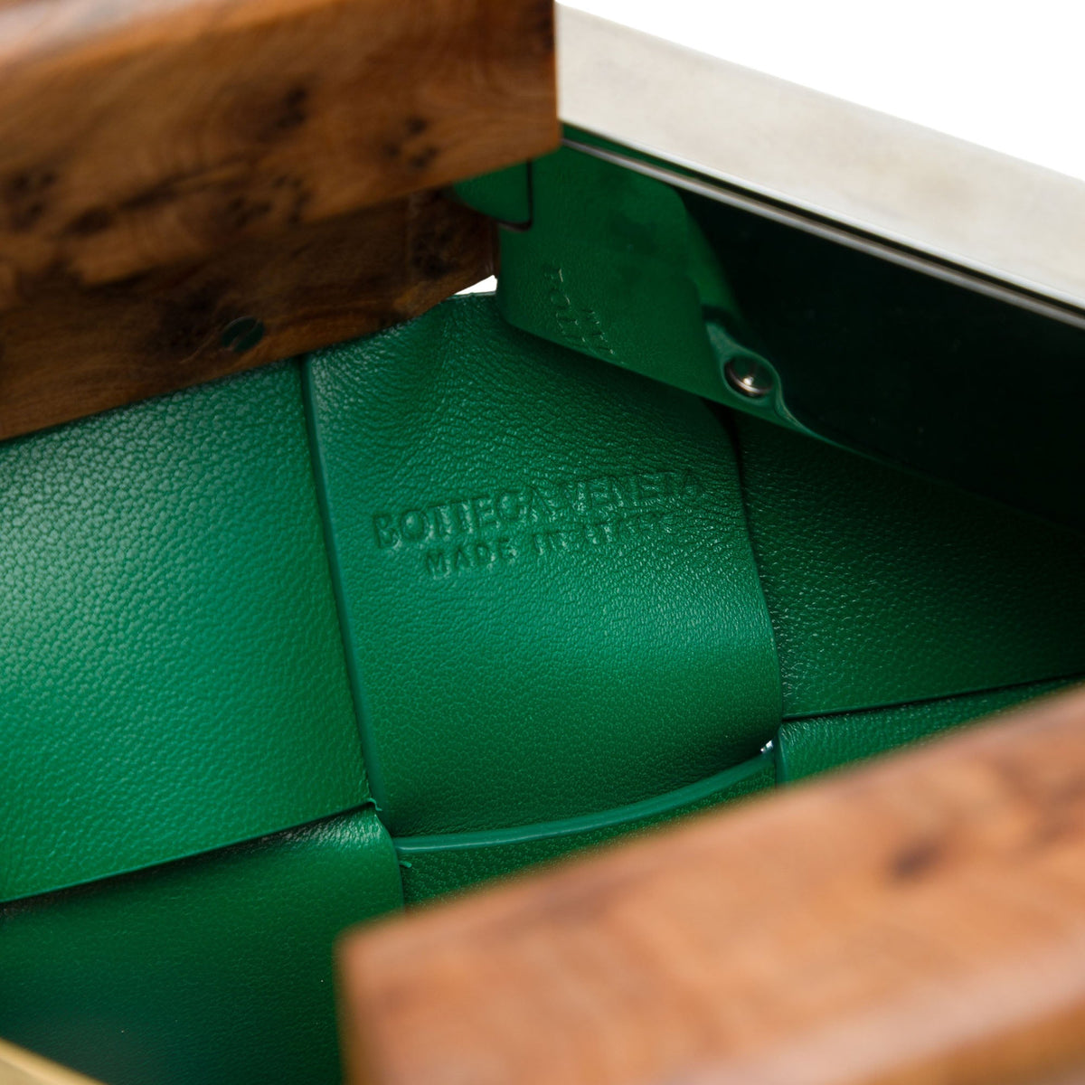 Bottega Veneta Lambskin Maxi Intrecciato The Snap Clutch