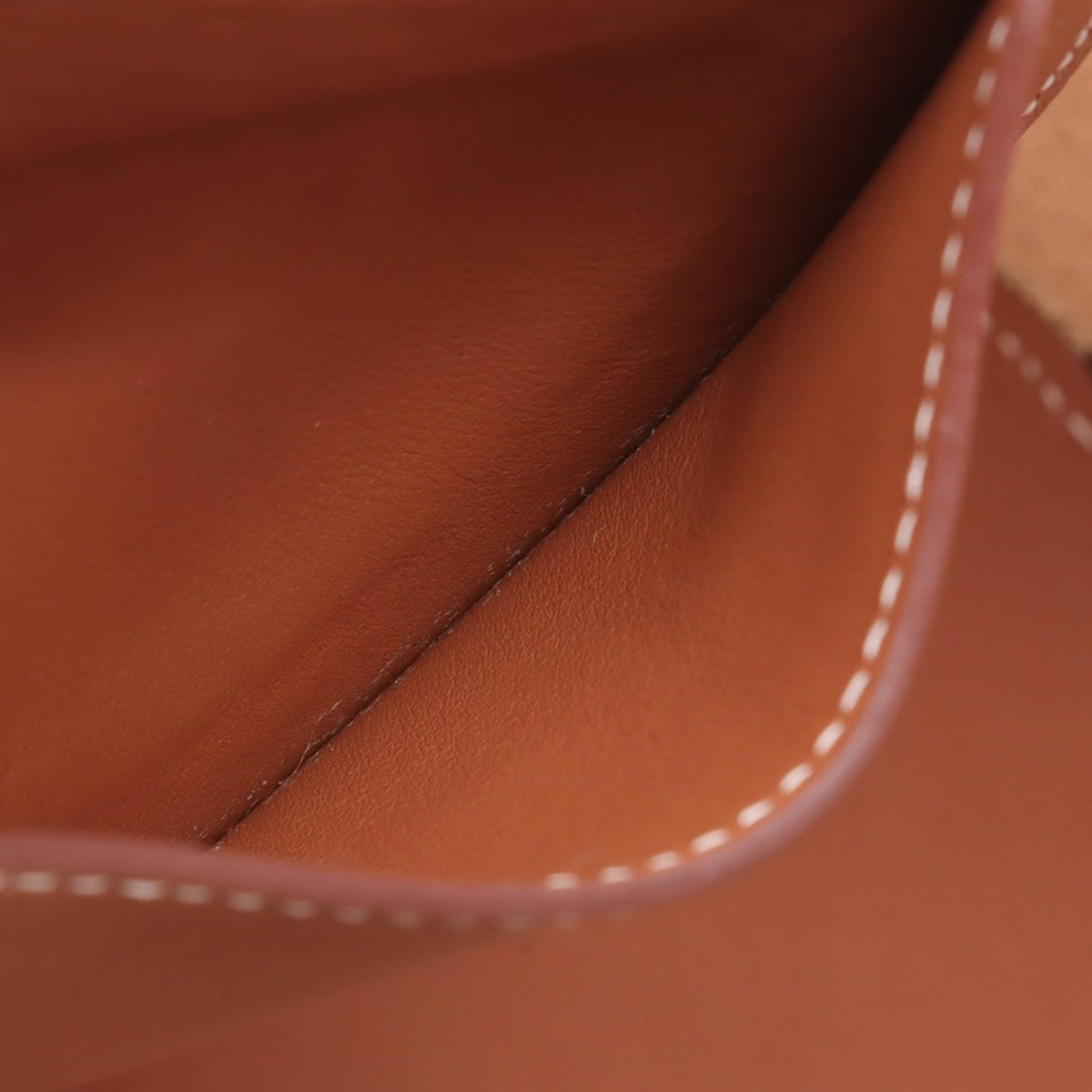 Hermès Toile and Swift In the Loop 18