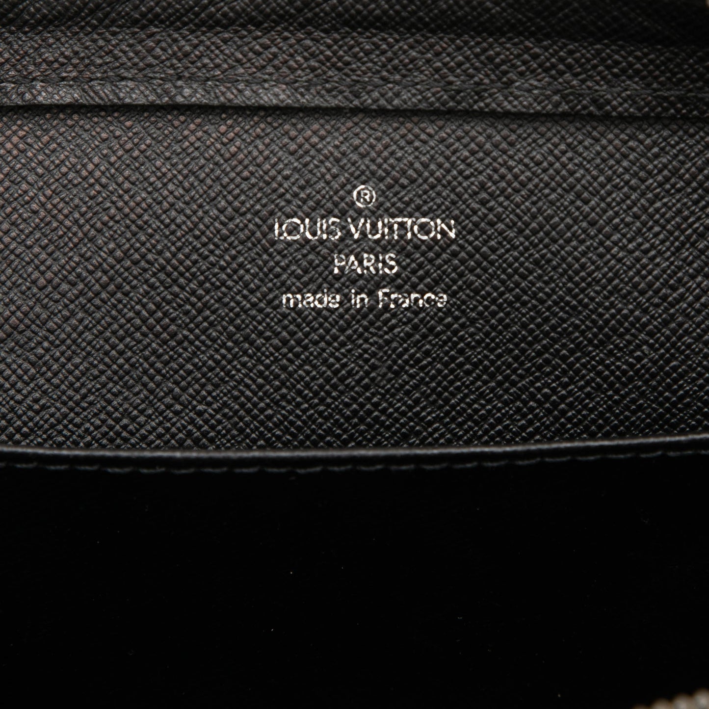 Louis Vuitton Taiga Pochette Baikal