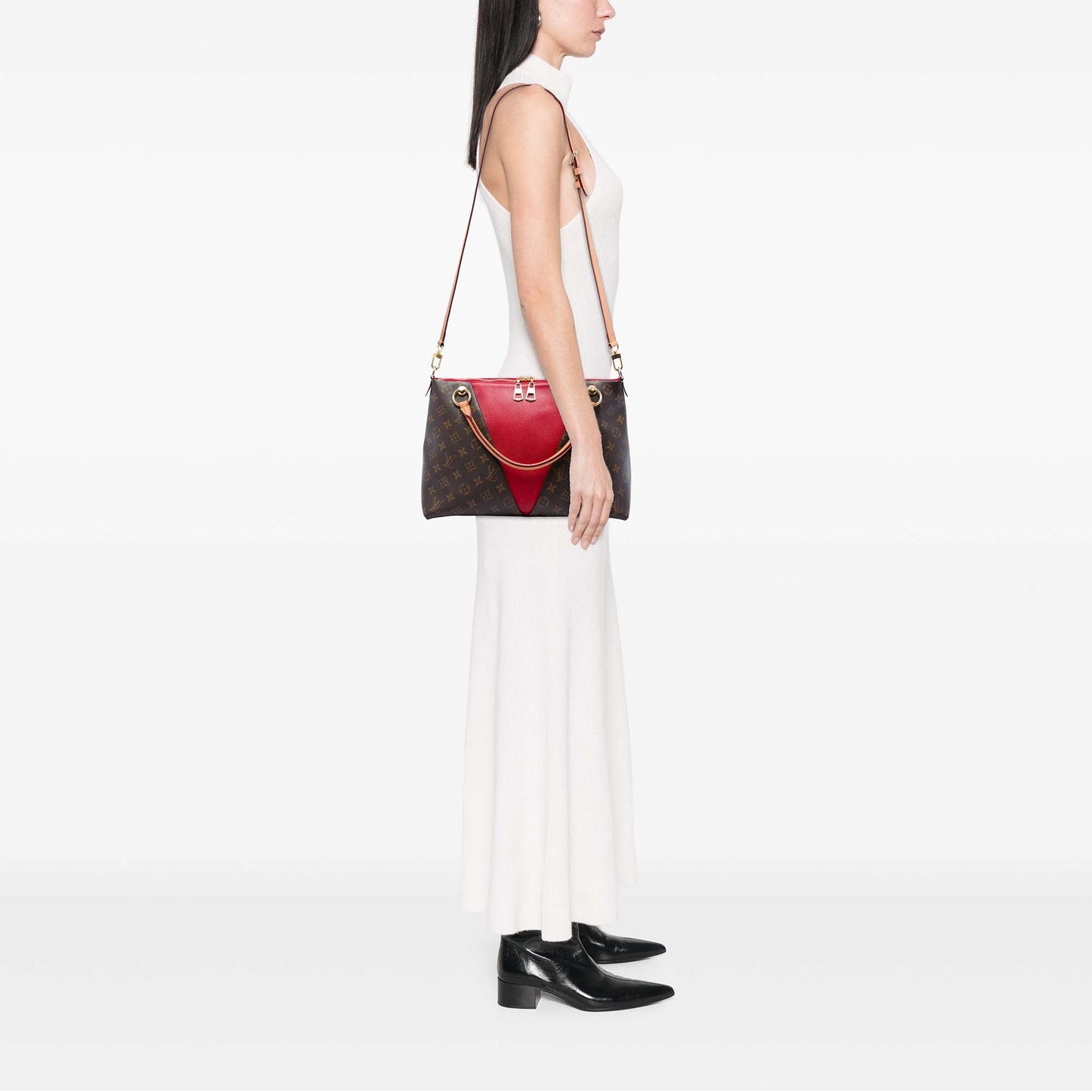Louis Vuitton Monogram V Tote MM