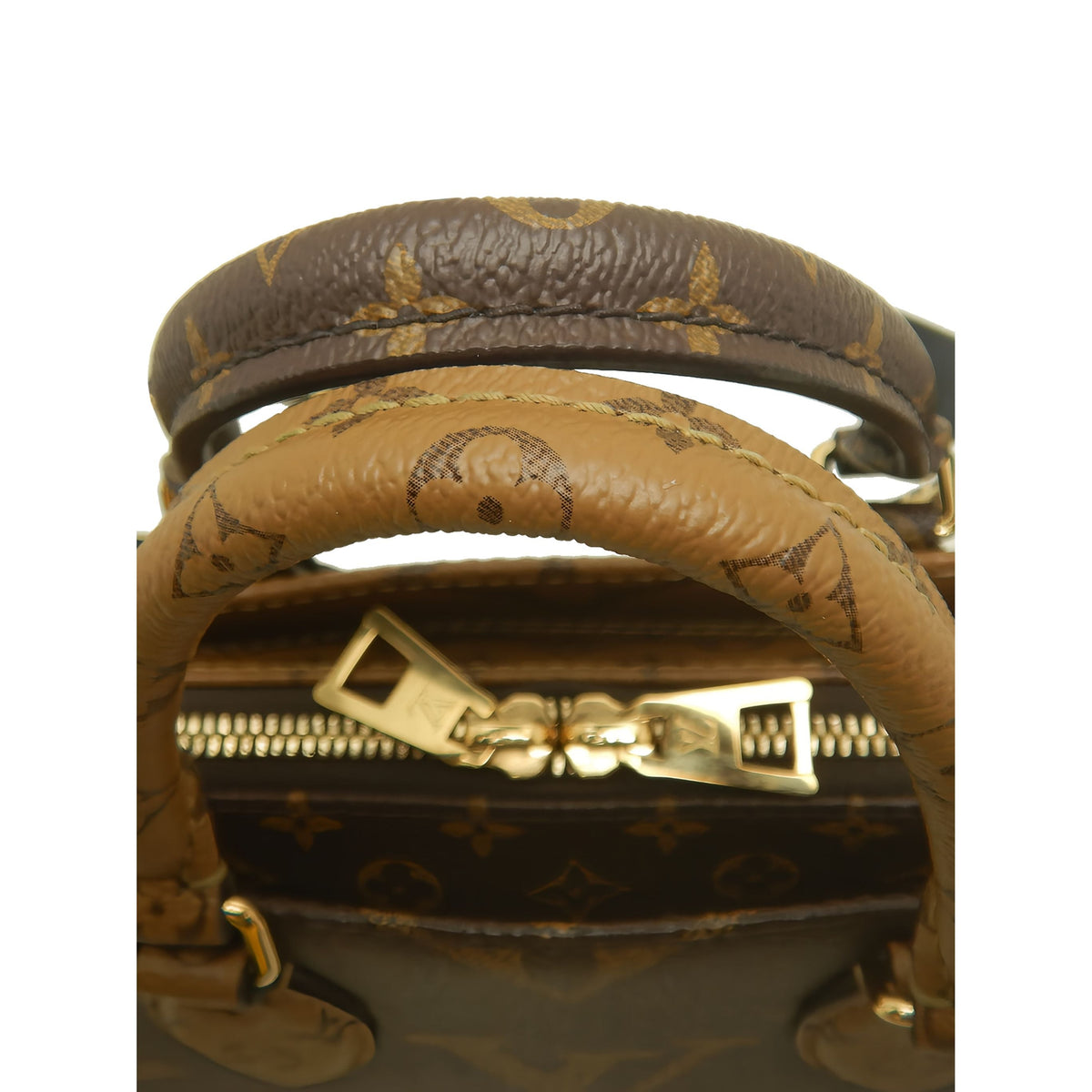 Louis Vuitton Monogram Giant OnTheGo East West — Brown