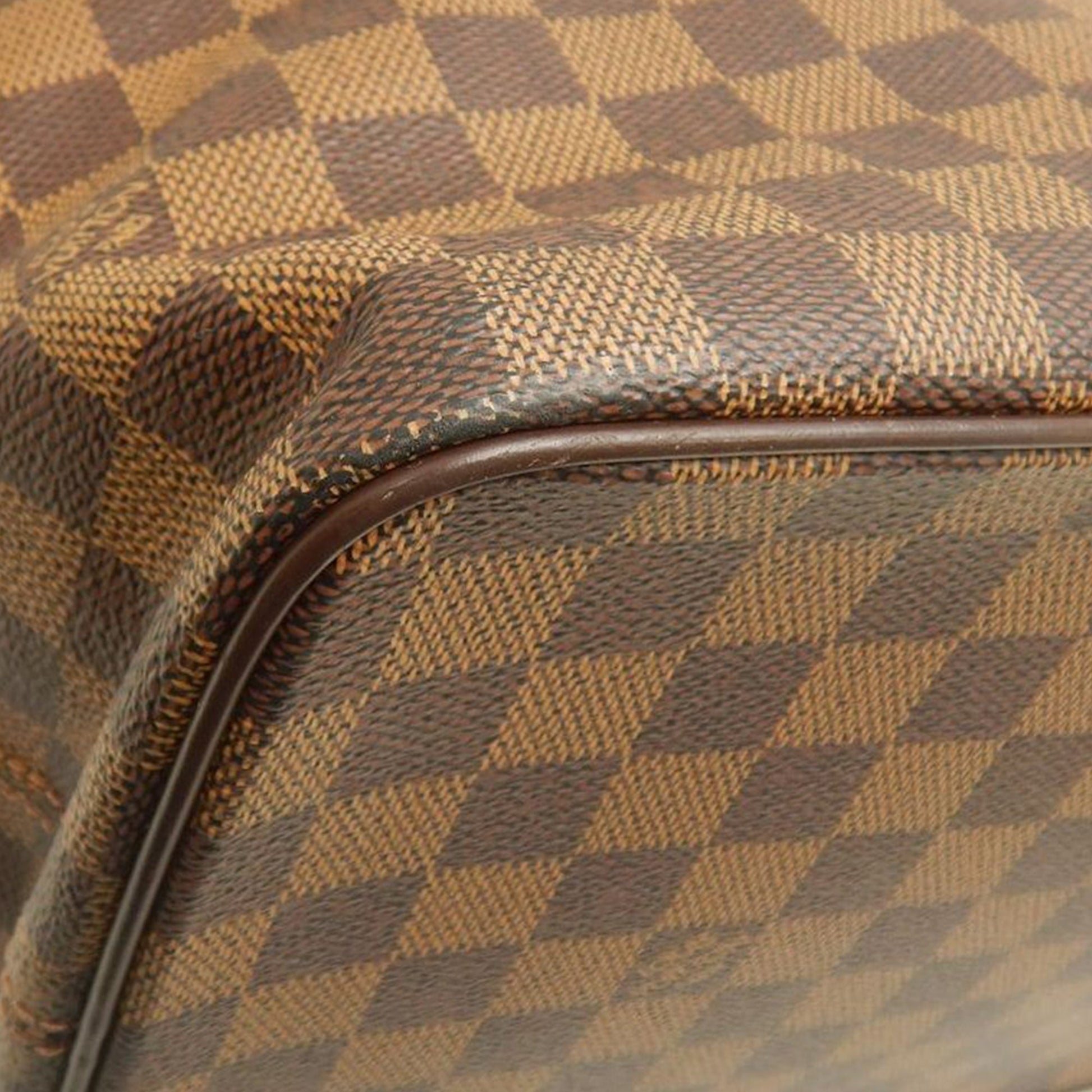 Louis Vuitton Damier Ebene Saleya MM