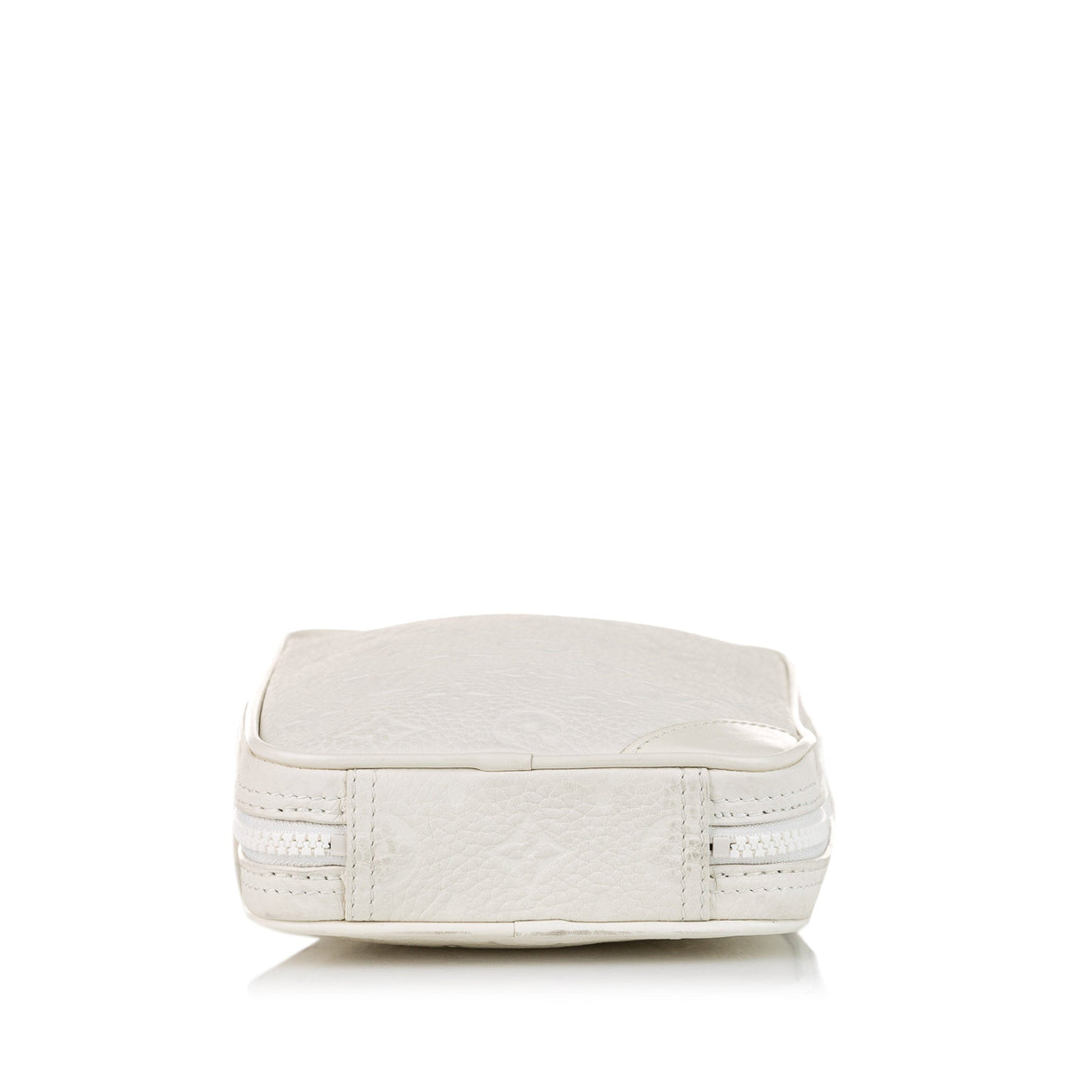 Louis Vuitton Monogram Taurillon Utility Side