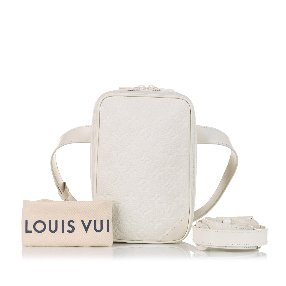 Louis Vuitton Monogram Taurillon Utility Side
