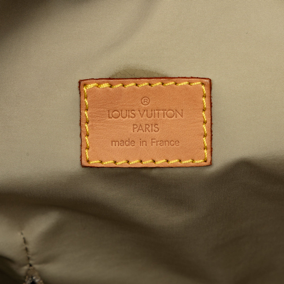 Louis Vuitton Damier Geant Attaquant
