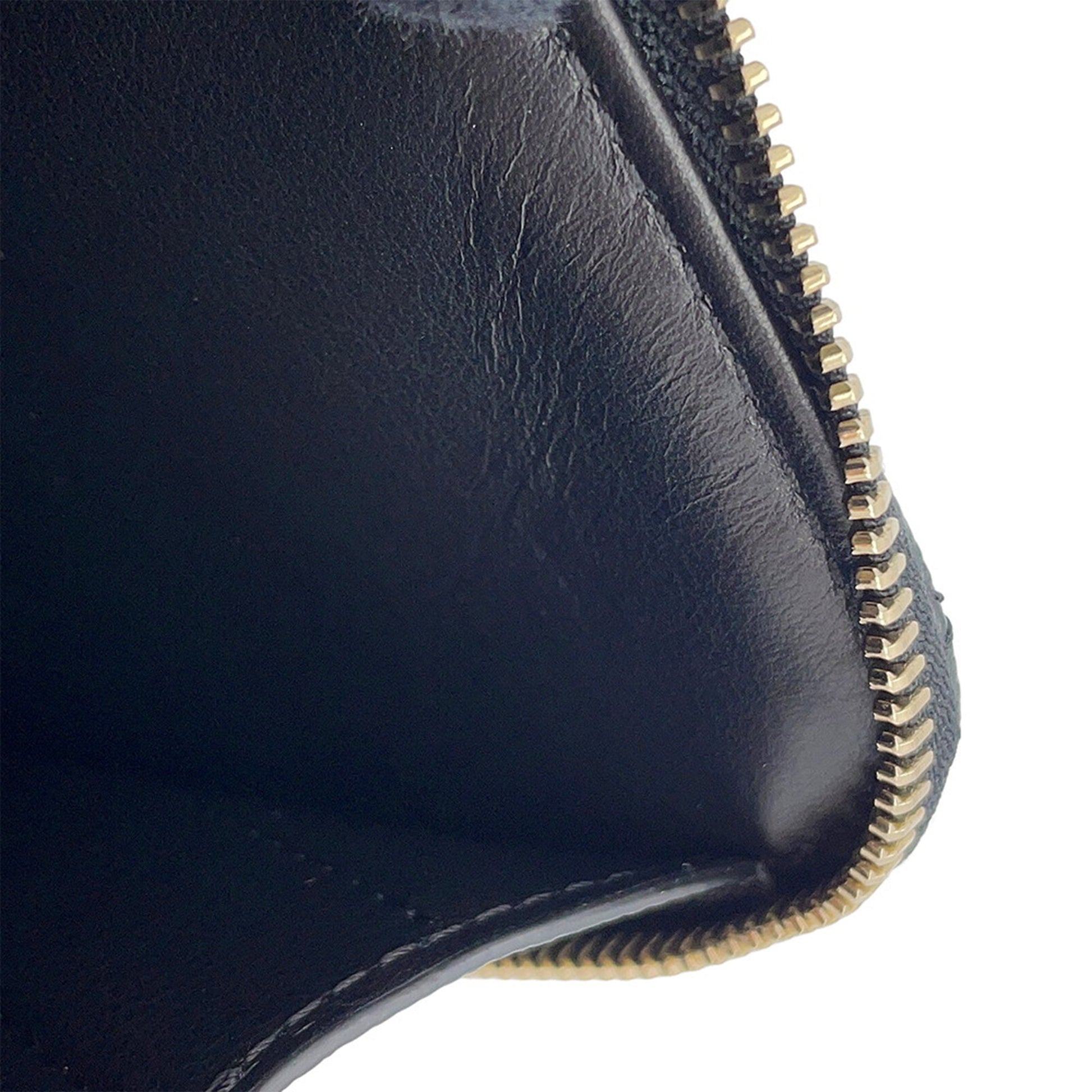 Chanel Mini Quilted Caviar Pick Me Up Vanity Case