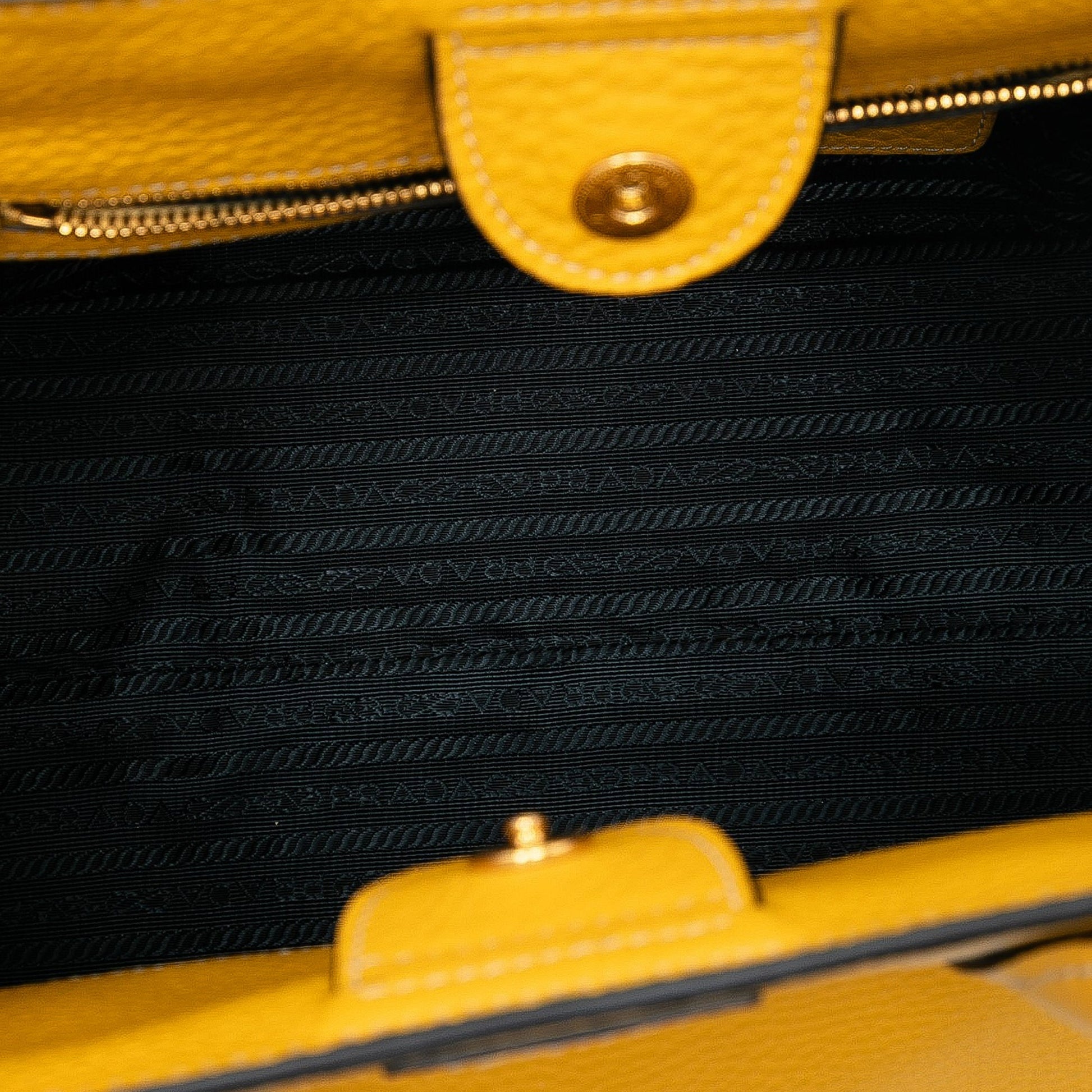 Vitello Daino Open Convertible Tote