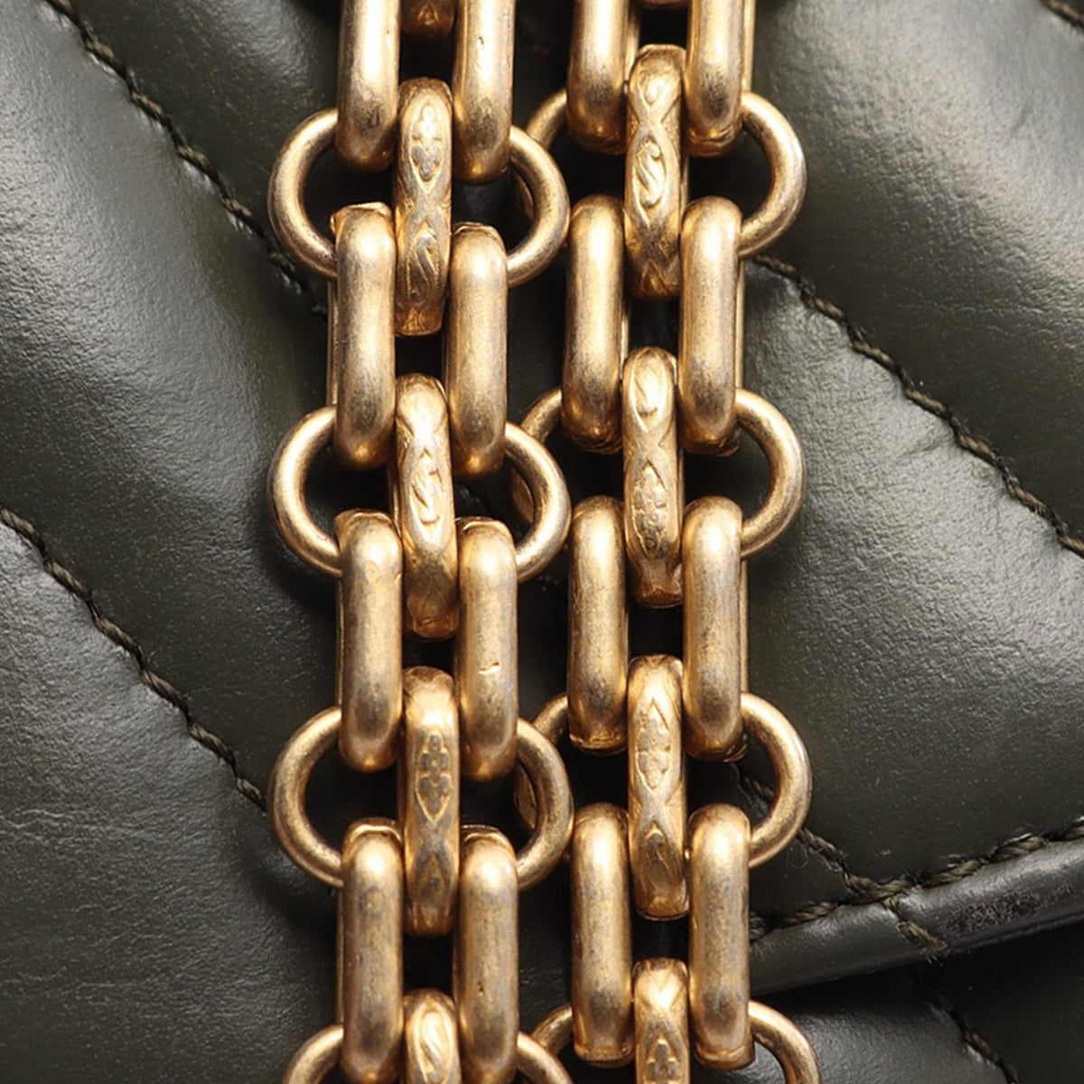 Chanel Mini Chevron Lambskin Reissue 2.55 Single Flap 224