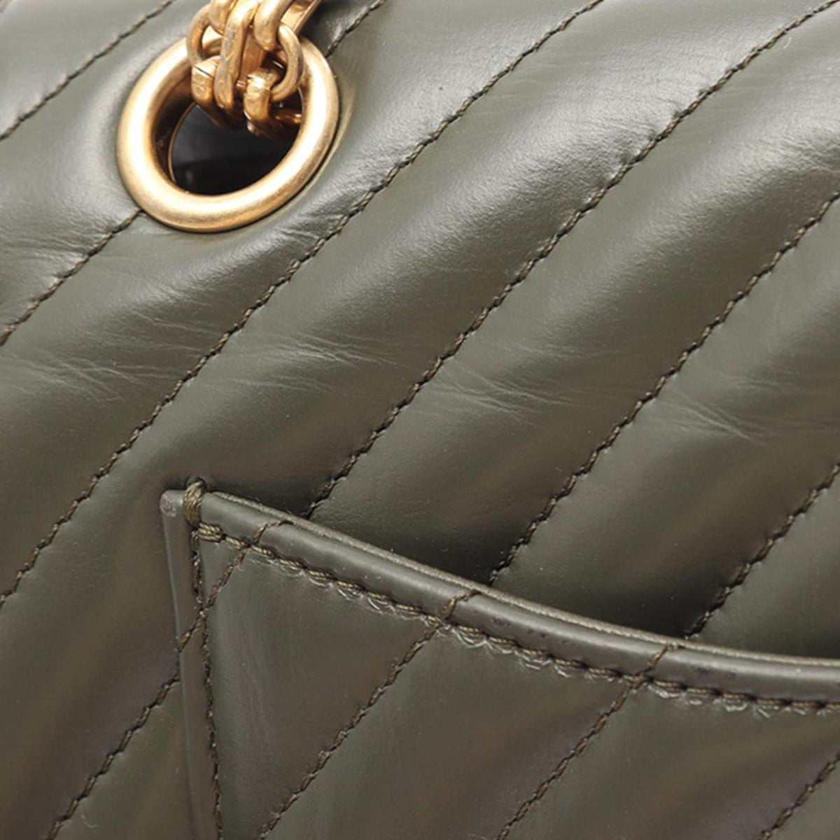 Chanel Mini Chevron Lambskin Reissue 2.55 Single Flap 224